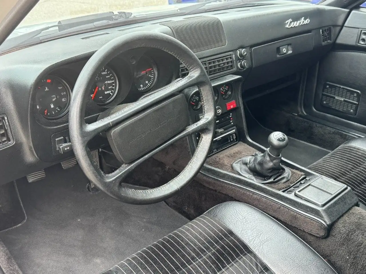 Porsche 924 2.0 Turbo BICOLOR ASI, foto 9