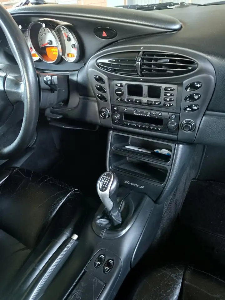 Porsche Boxster 3.2 S, foto 3