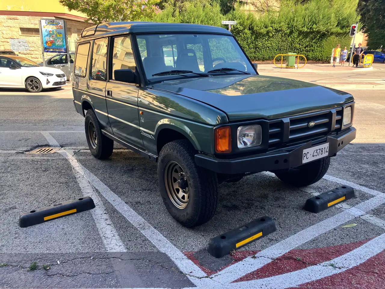 Land Rover Discovery 3p 2.5 td, foto 3