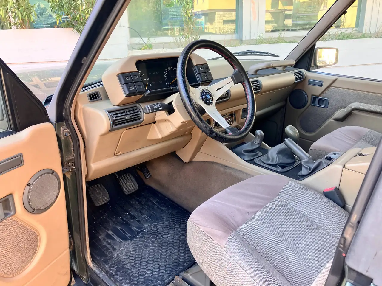 Land Rover Discovery 3p 2.5 td, foto 6