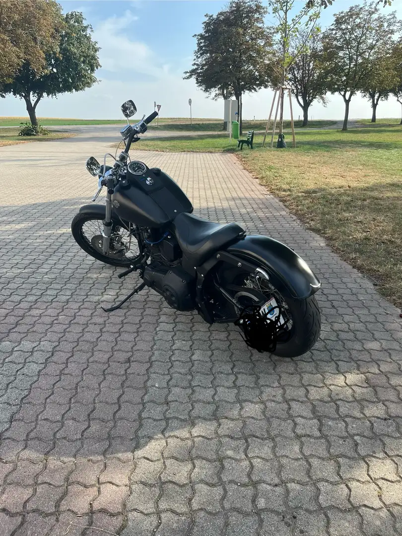 Harley-Davidson Softail FXSTC - 2