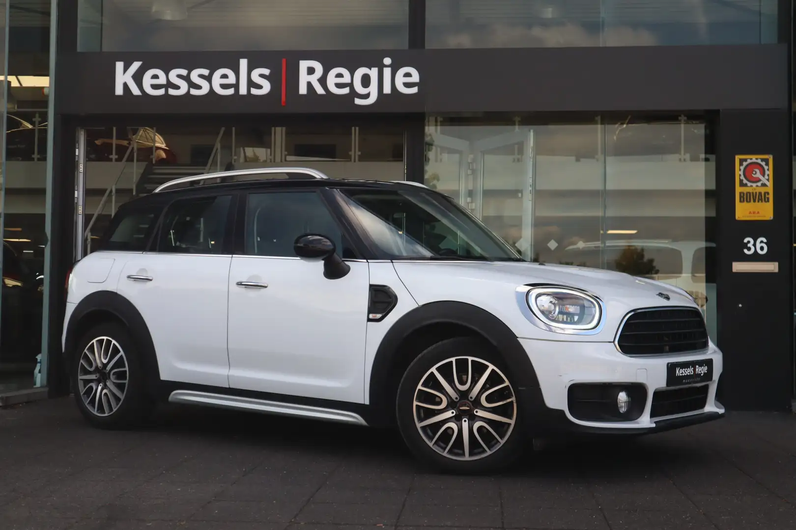 MINI Cooper Countryman Mini 1.5 Keyless Stoelverwarming Sensoren Cruise C Blanc - 2
