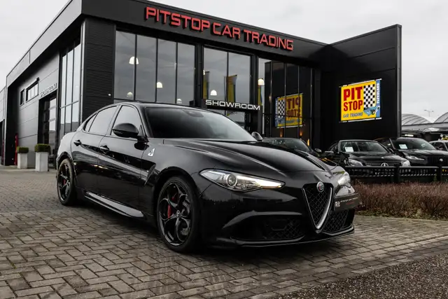 Alfa Romeo Giulia 2.9 V6 Quadrifoglio, 510 PK, Carbon, Camera, Sport