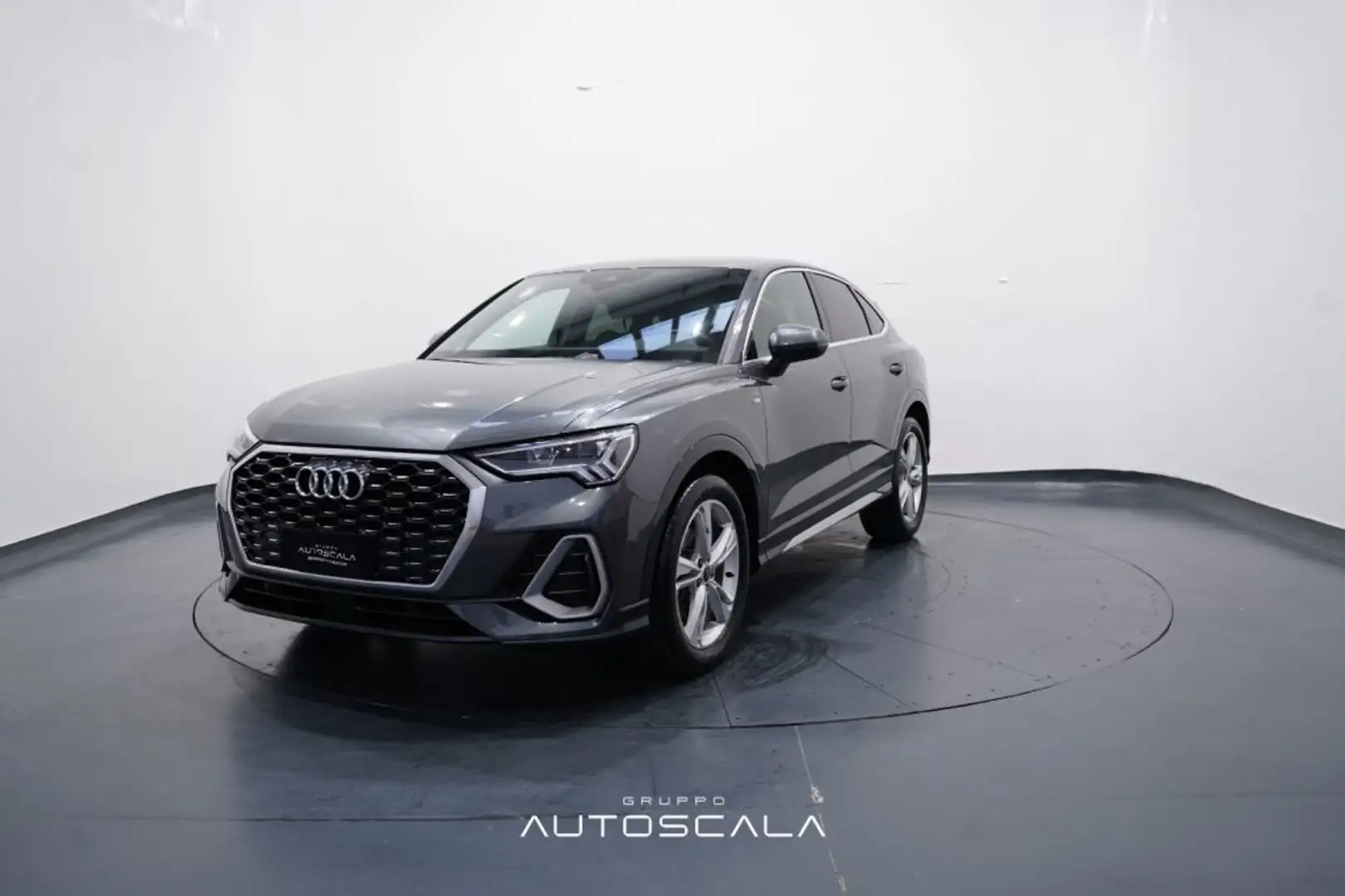 Audi Q3 SPB 35 TDI 150CV S Tronic S Line Edition Grigio - 1
