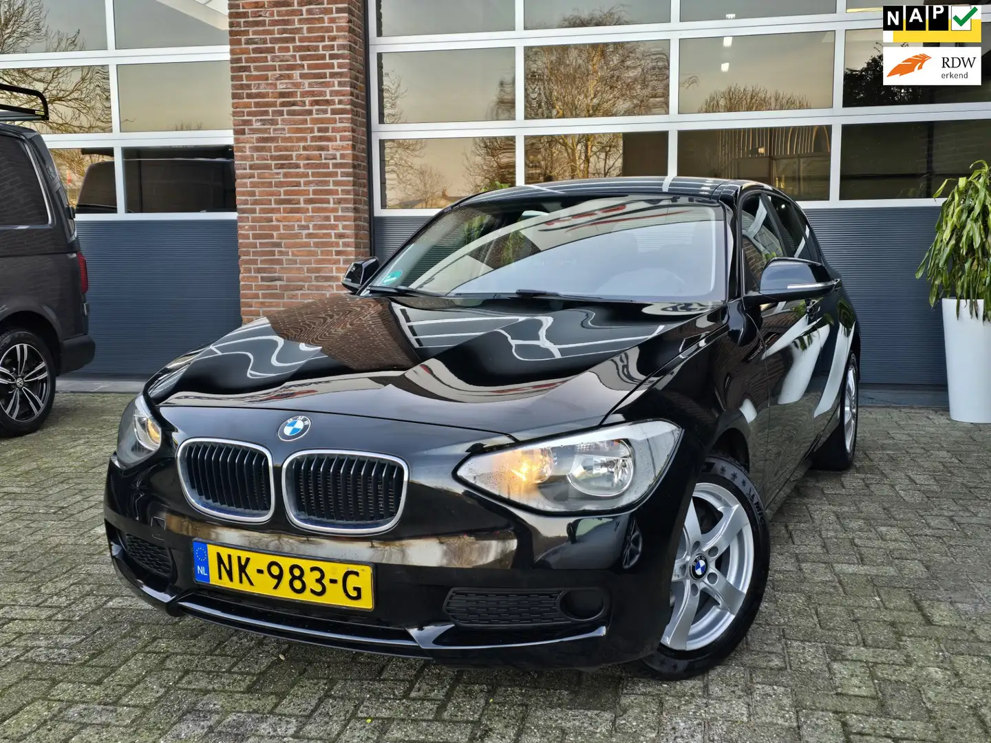 BMW 116 1-serie 116i Automaat |Goed onderhouden |Keyless | Noir - 1