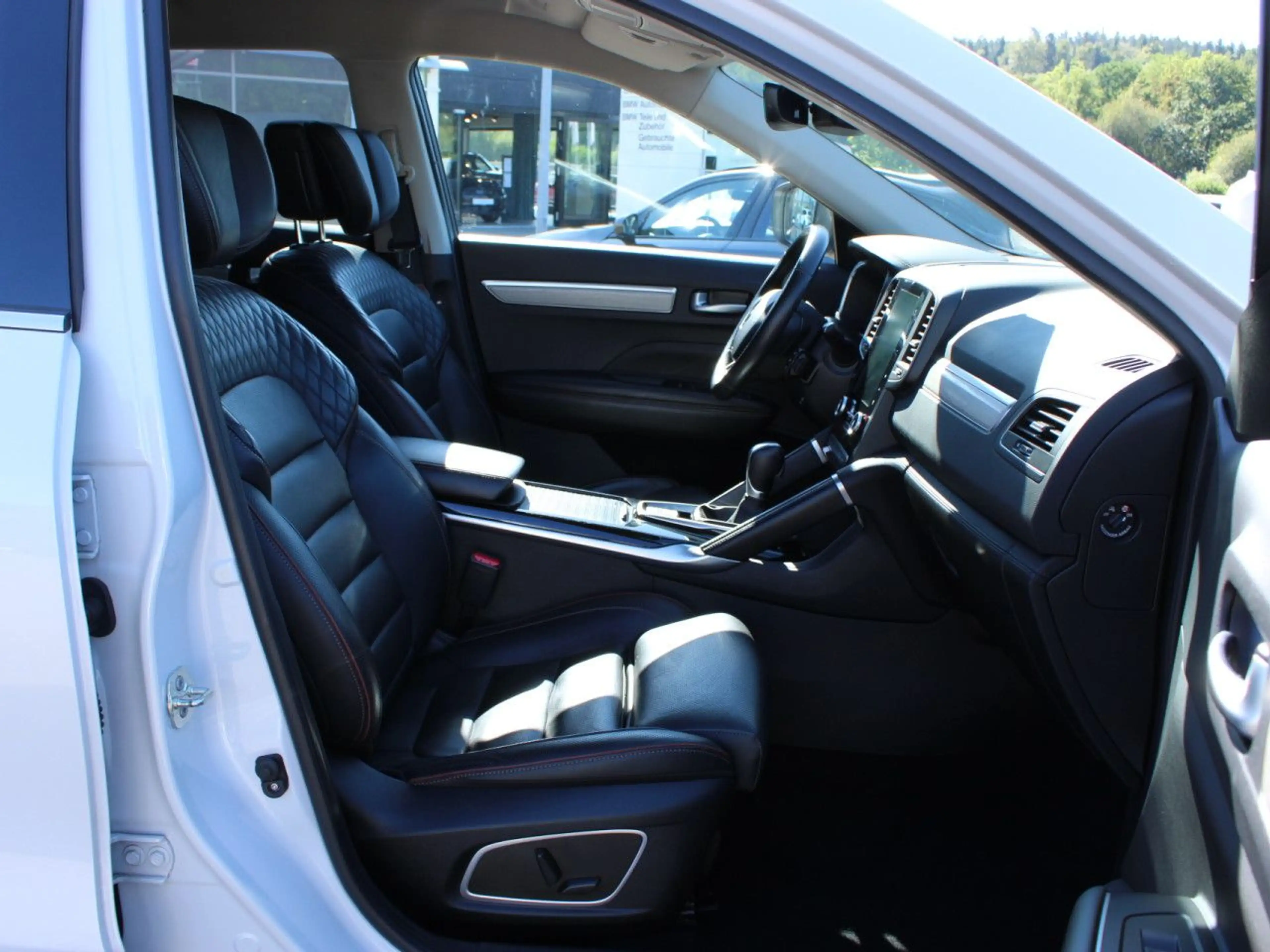 Renault Koleos TCe 160 Initiale Paris ACC 360Kamera Massag — photo 10