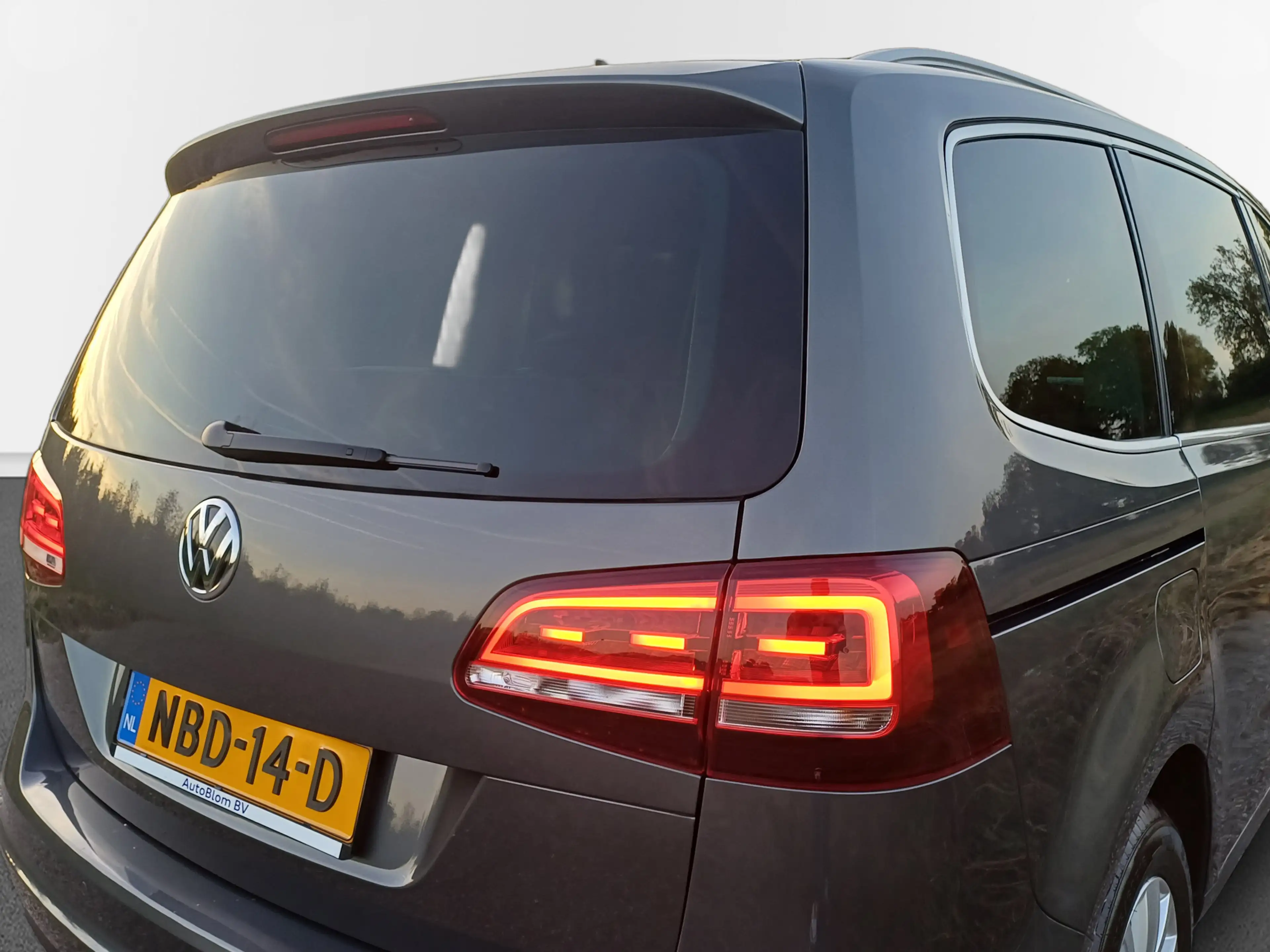 Volkswagen Sharan 1.4 TSI Exclusive 7-Pers. /Pano/Leder/Carplay/Navi — photo 14