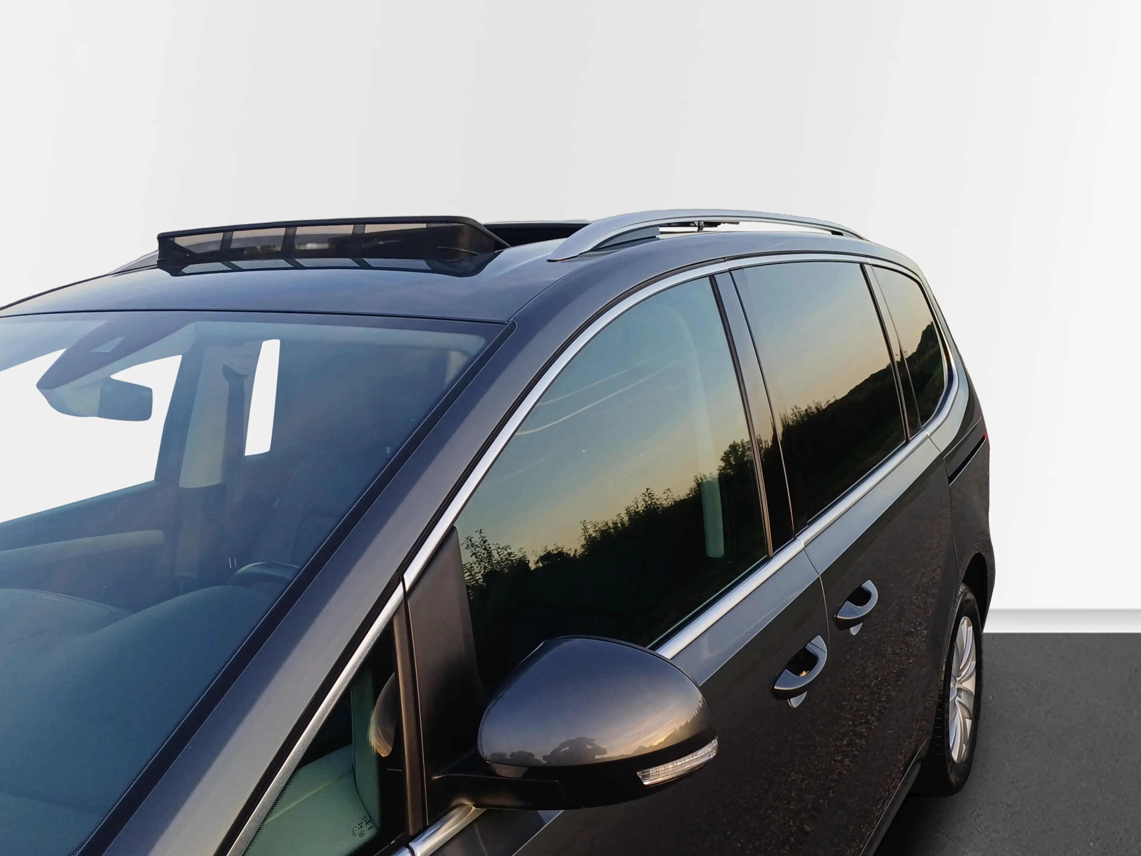 Volkswagen Sharan 1.4 TSI Exclusive 7-Pers. /Pano/Leder/Carplay/Navi — photo 11