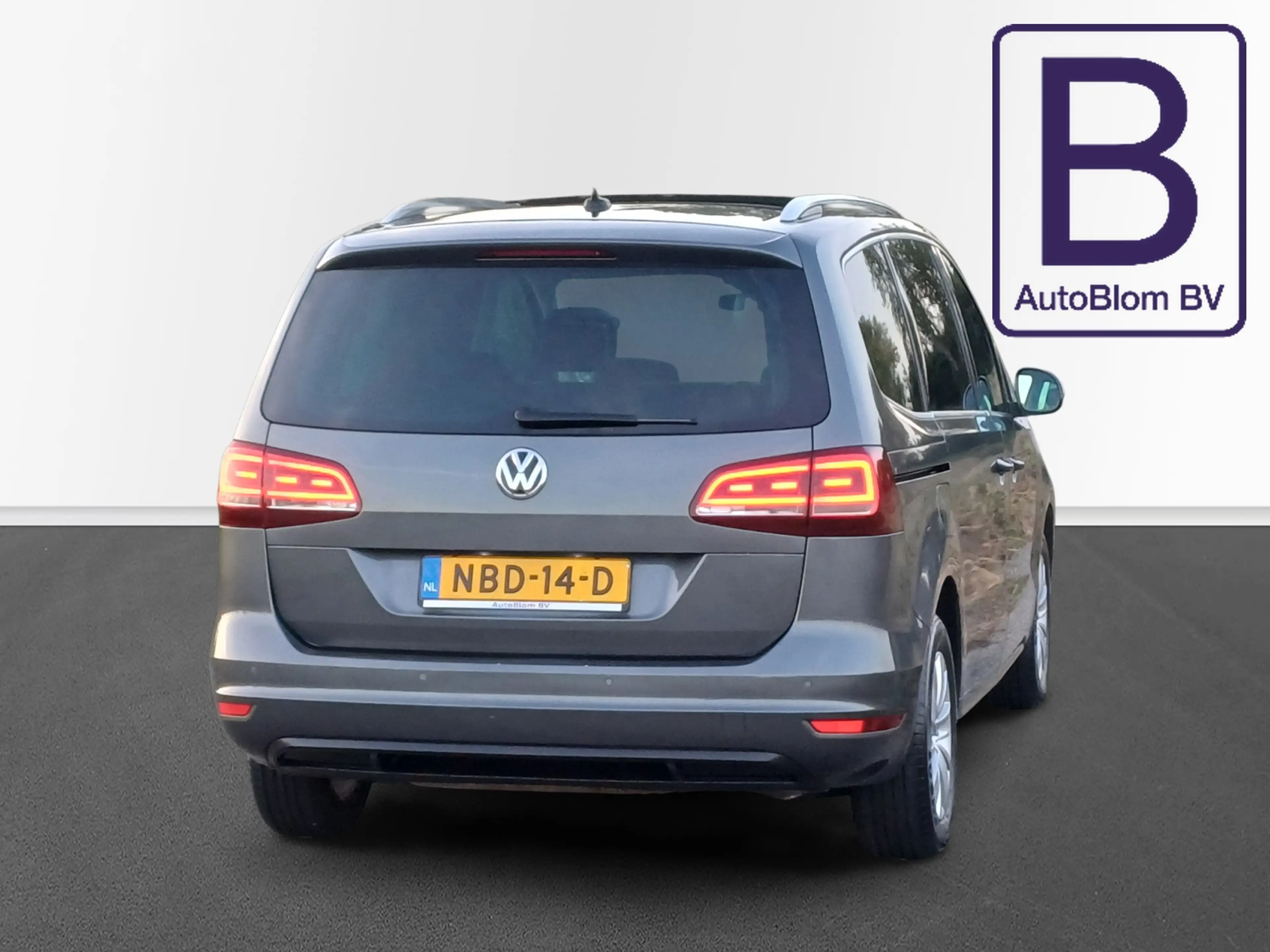 Volkswagen Sharan 1.4 TSI Exclusive 7-Pers. /Pano/Leder/Carplay/Navi — photo 6