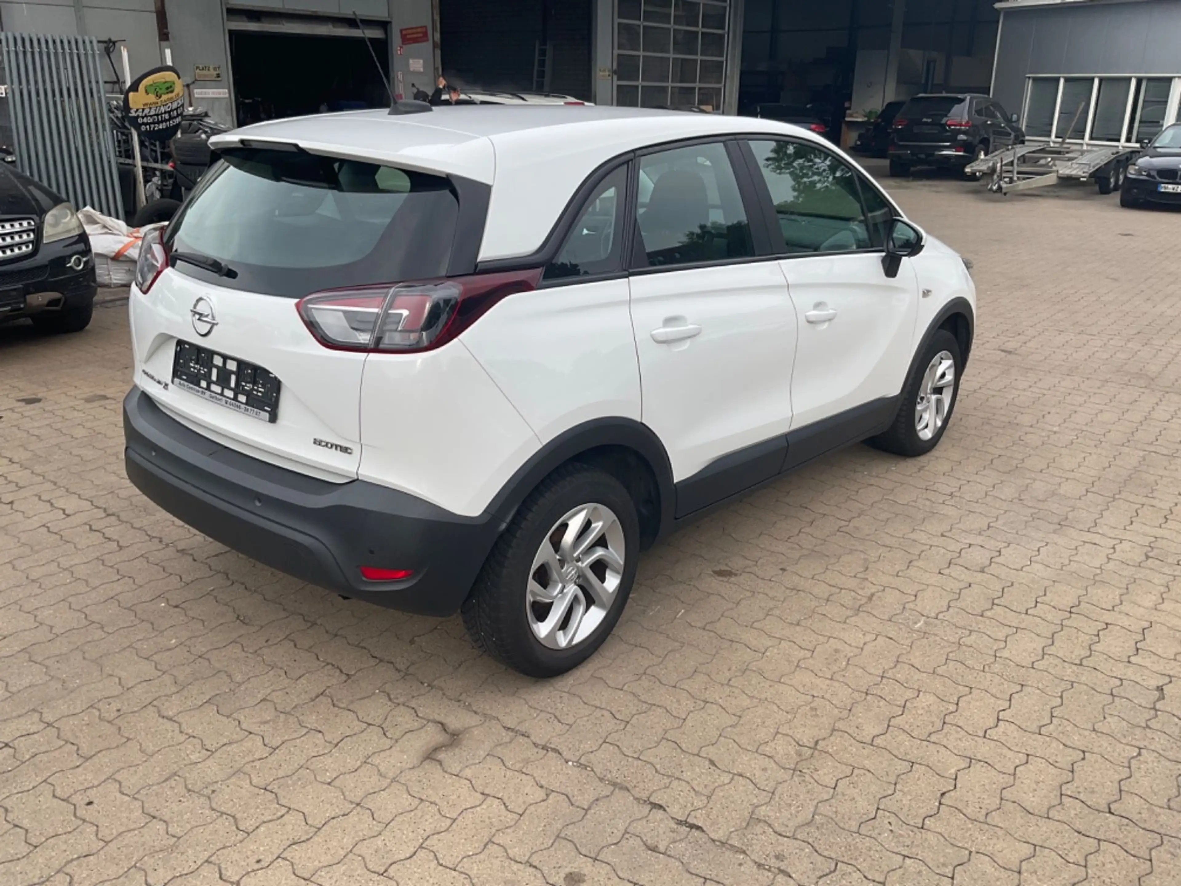 Opel Crossland X — photo 5