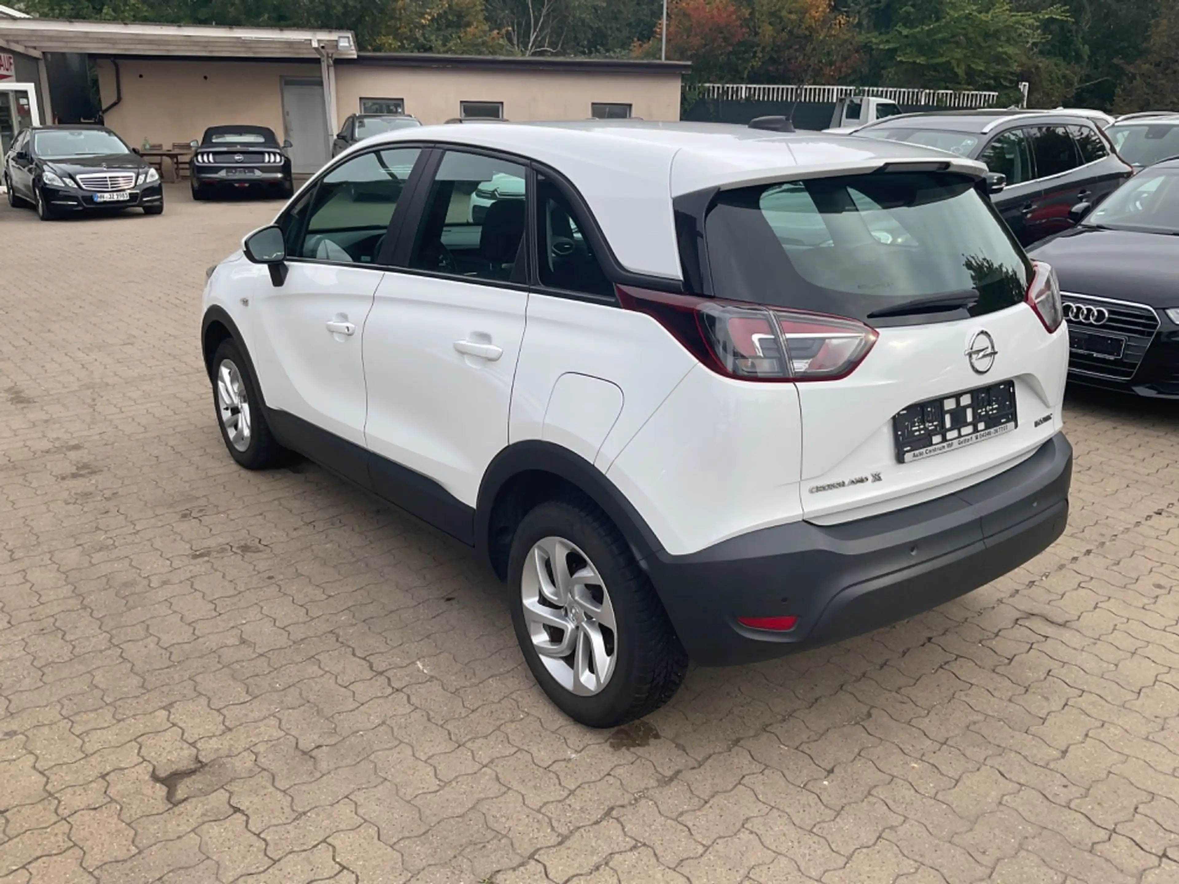Opel Crossland X — photo 8
