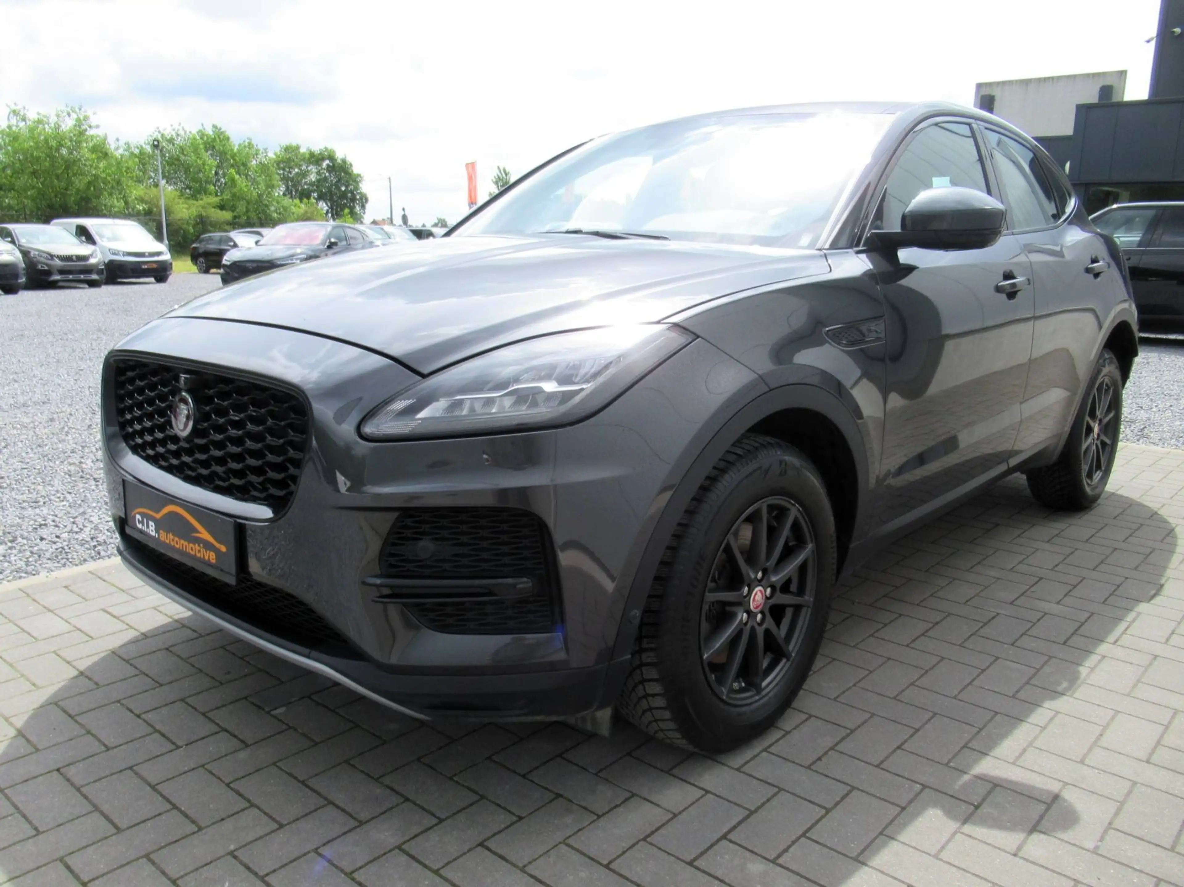 Jaguar E-Pace 2.0d D165 /€11.990 netto / Pano / Leder / Carplay / ... — photo 6