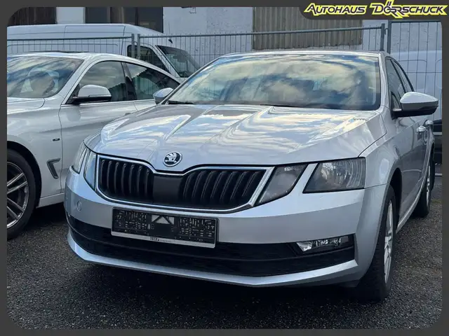 Skoda Octavia Ambition NAVI. SHZ. DSG. CLIMATRONIC
