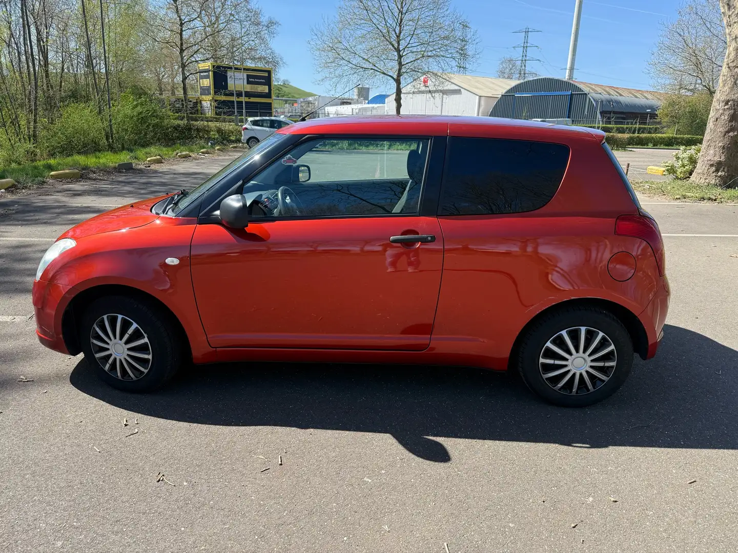 Suzuki Swift 1.3 Classic - 1