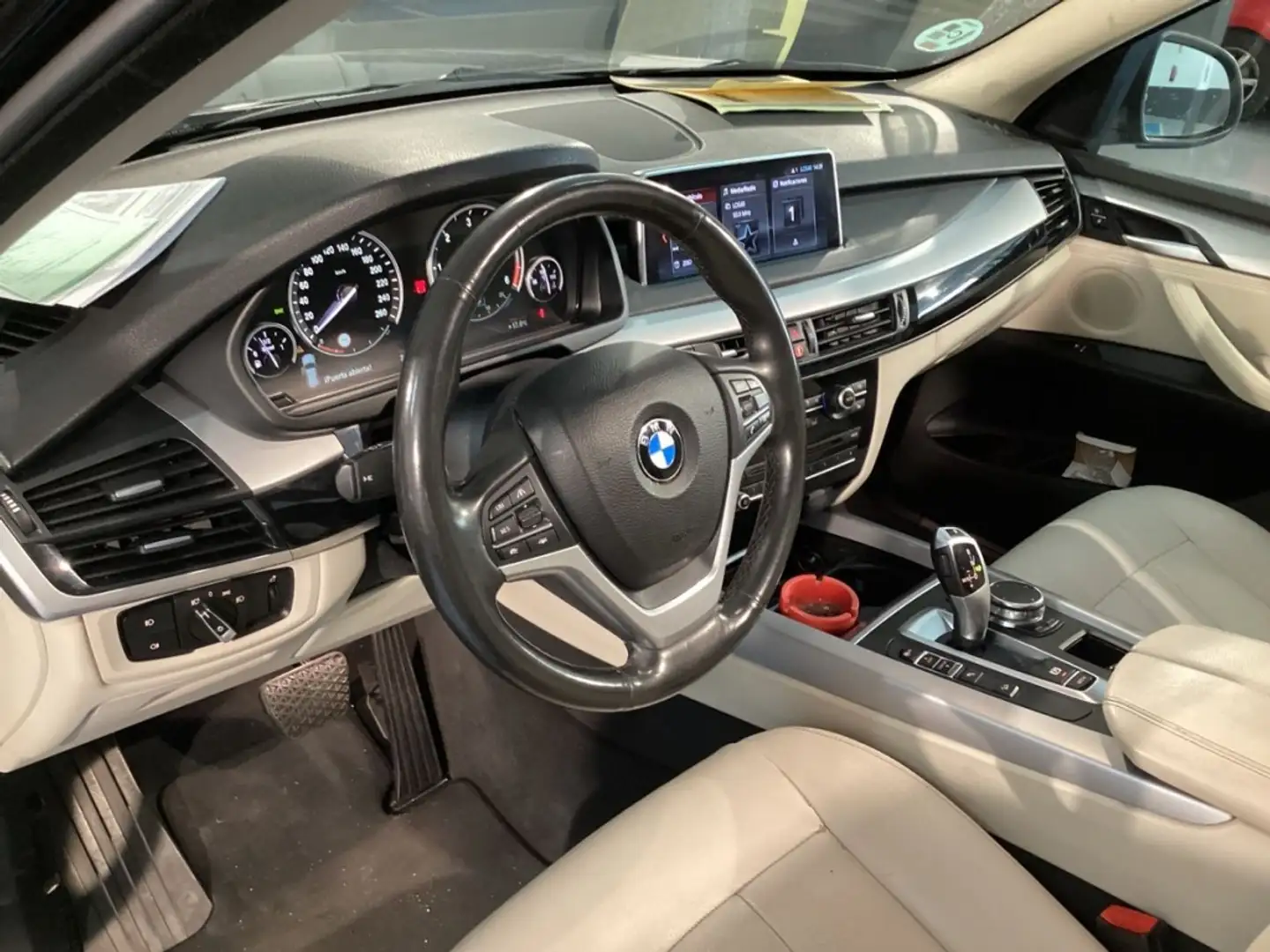 BMW X5 xDrive 40dA Noir - 2