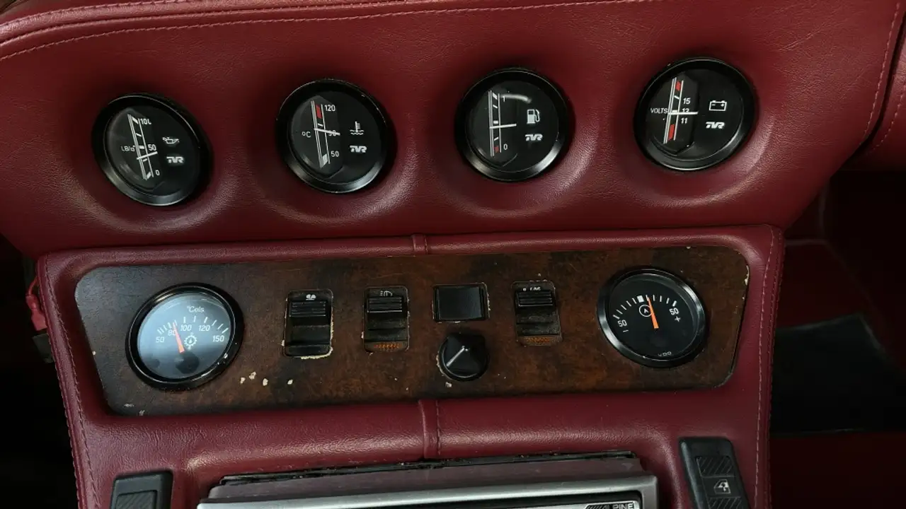 TVR S 3C - 6 cilinder, foto 12