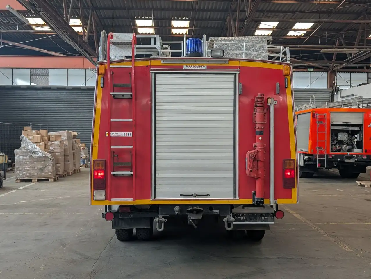 Mercedes-Benz LF8/6 LP913 LF16-TS mit Vorbaupume Feuerwehr, foto 8