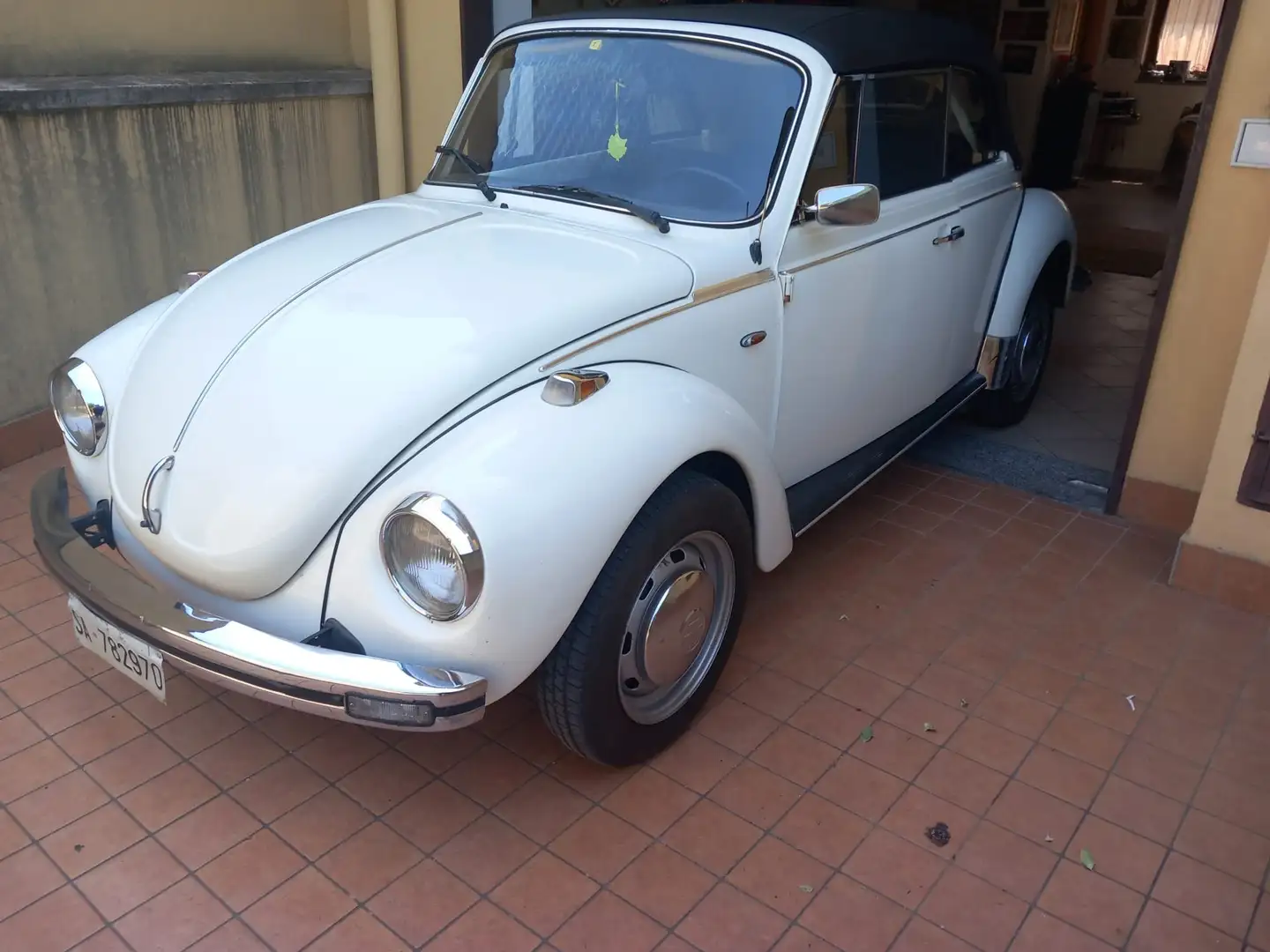 Volkswagen Maggiolino KARMANN Bianco - 1