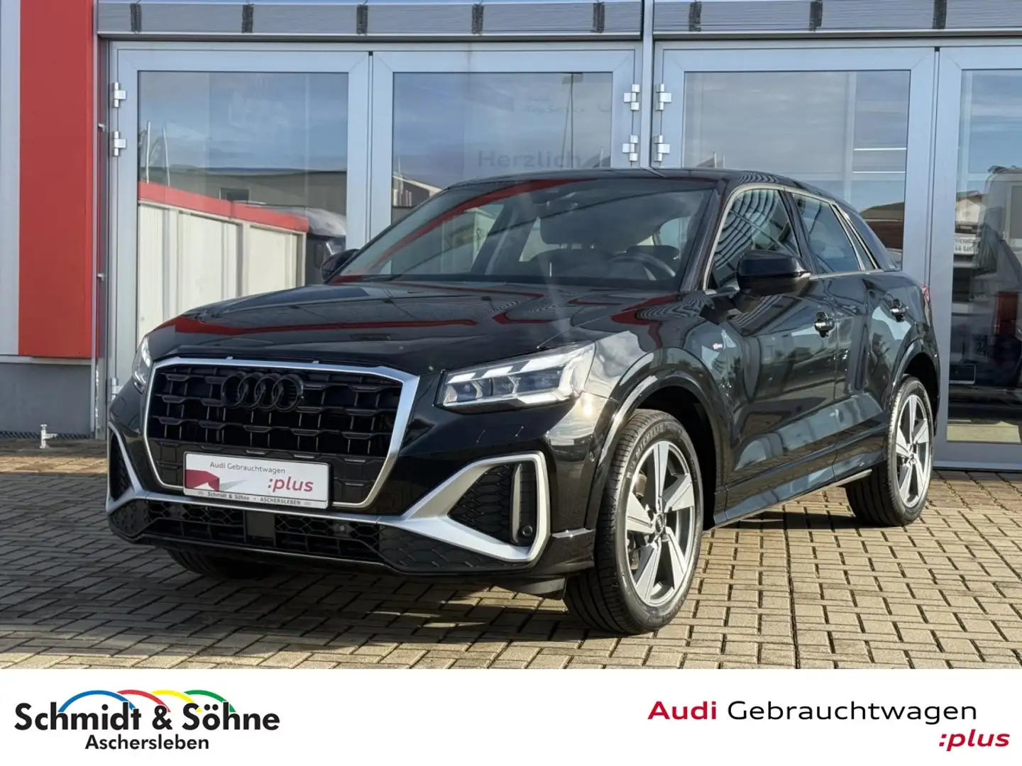 Audi Q2 1.5 TFSI S line S-tronic MATRIX,AHK,ACC,VIRT Schwarz - 1