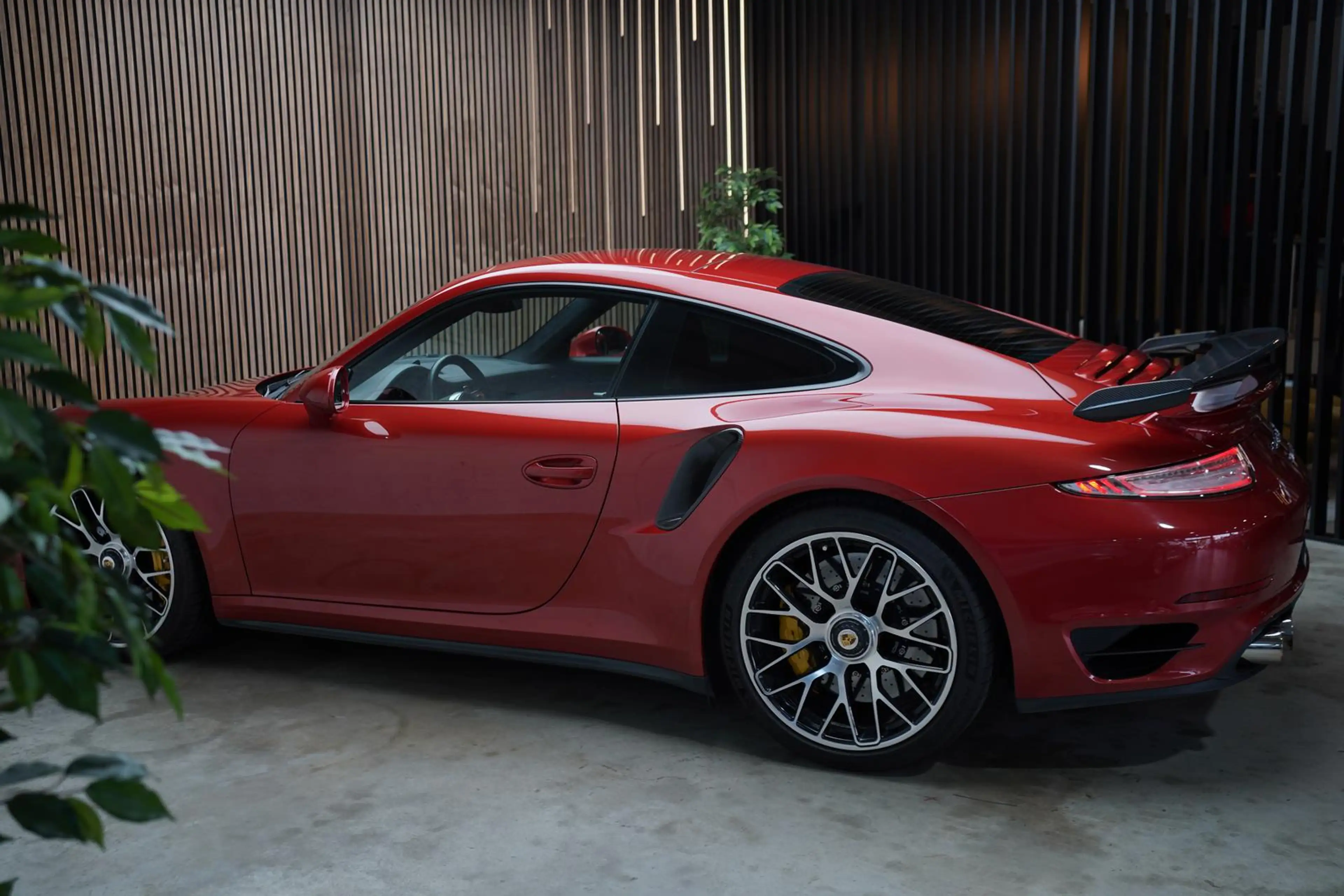 Porsche 911 Turbo S Coupe | Burm | Schiebedach | 18-Wege — photo 9