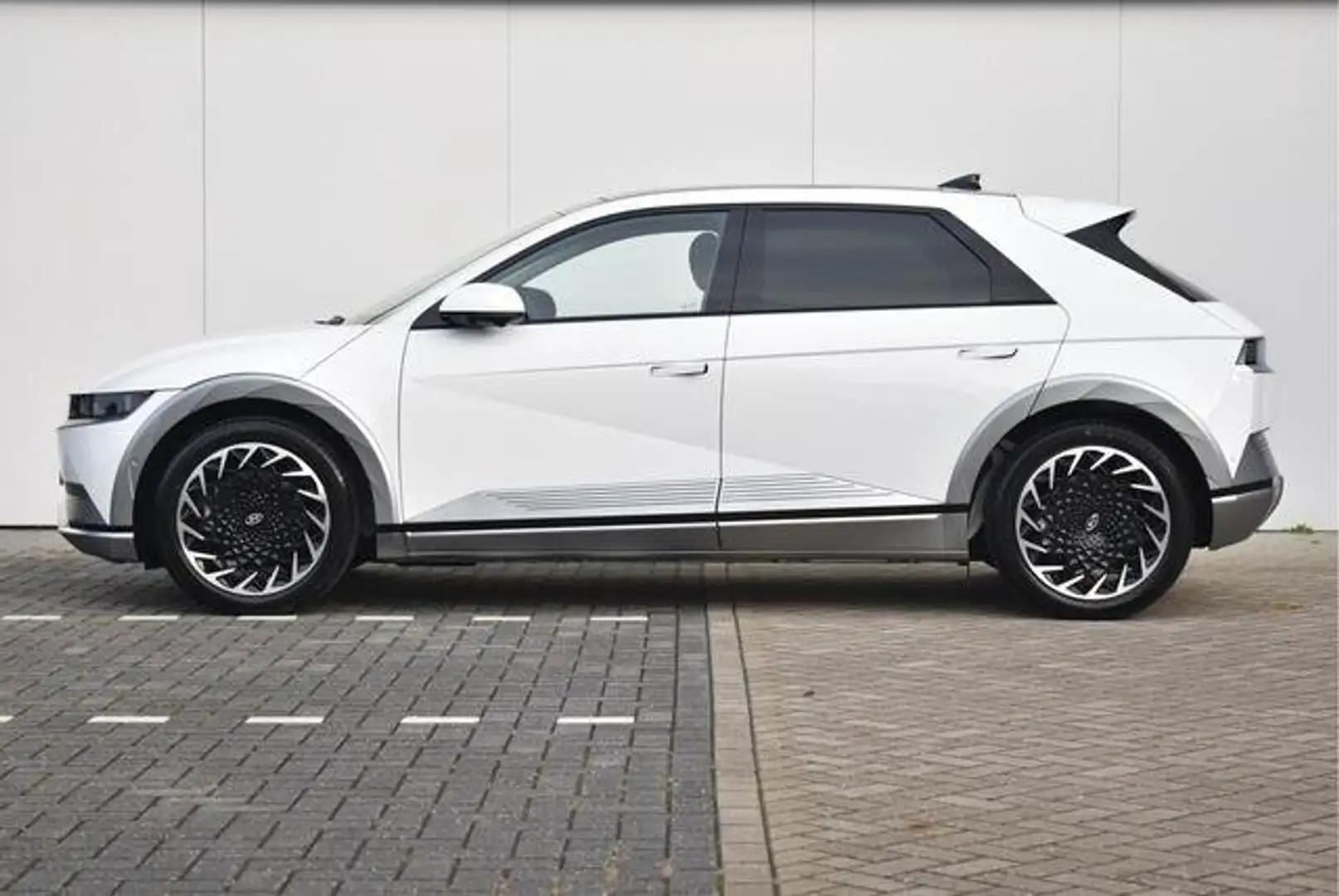 Hyundai IONIQ 5 Lounge 73kWh Panoramadak, SOH 99,5% Wit - 1