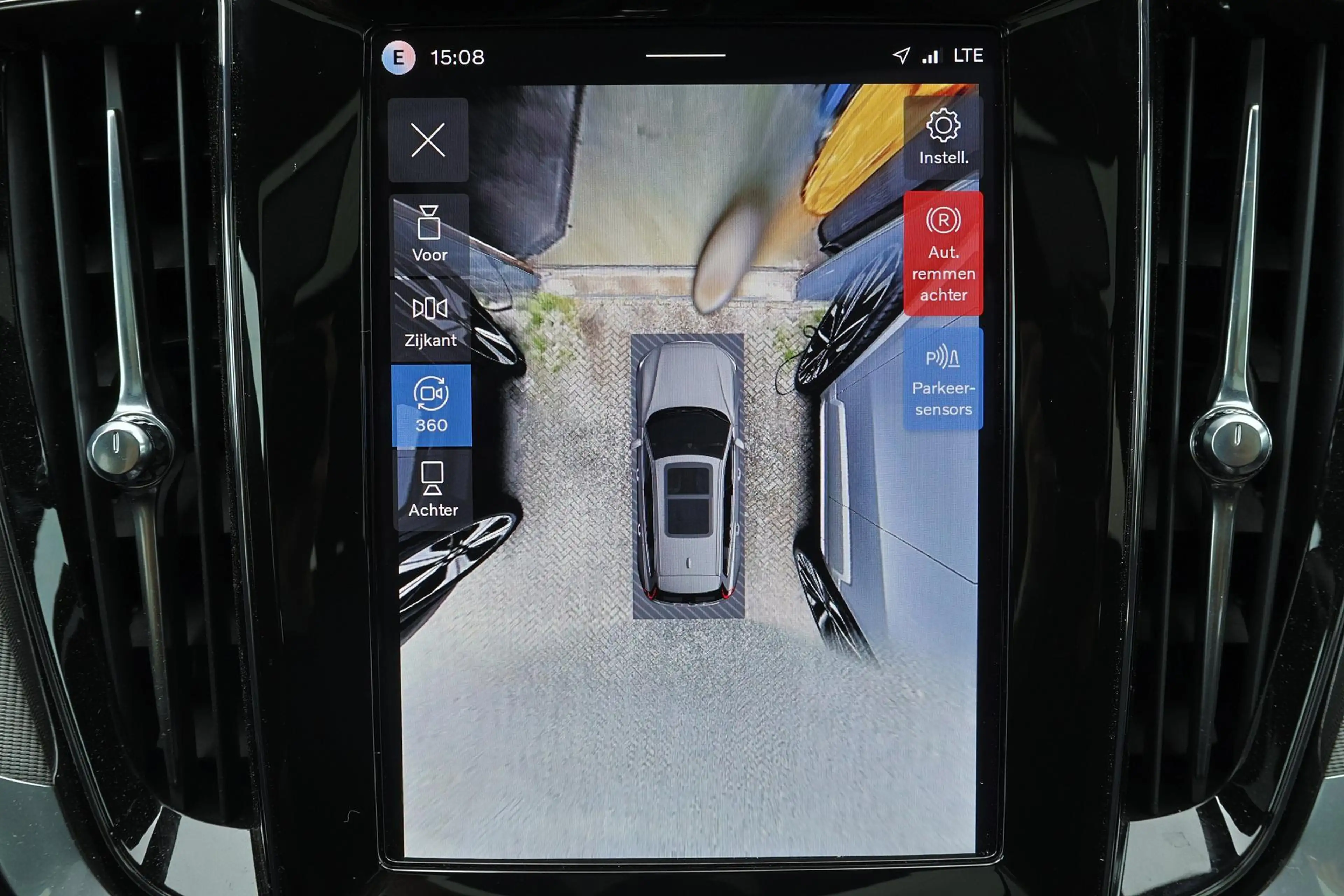 Volvo V60 T8 Recharge AWD Plus Dark - Panorama/schuifdak - I — photo 9