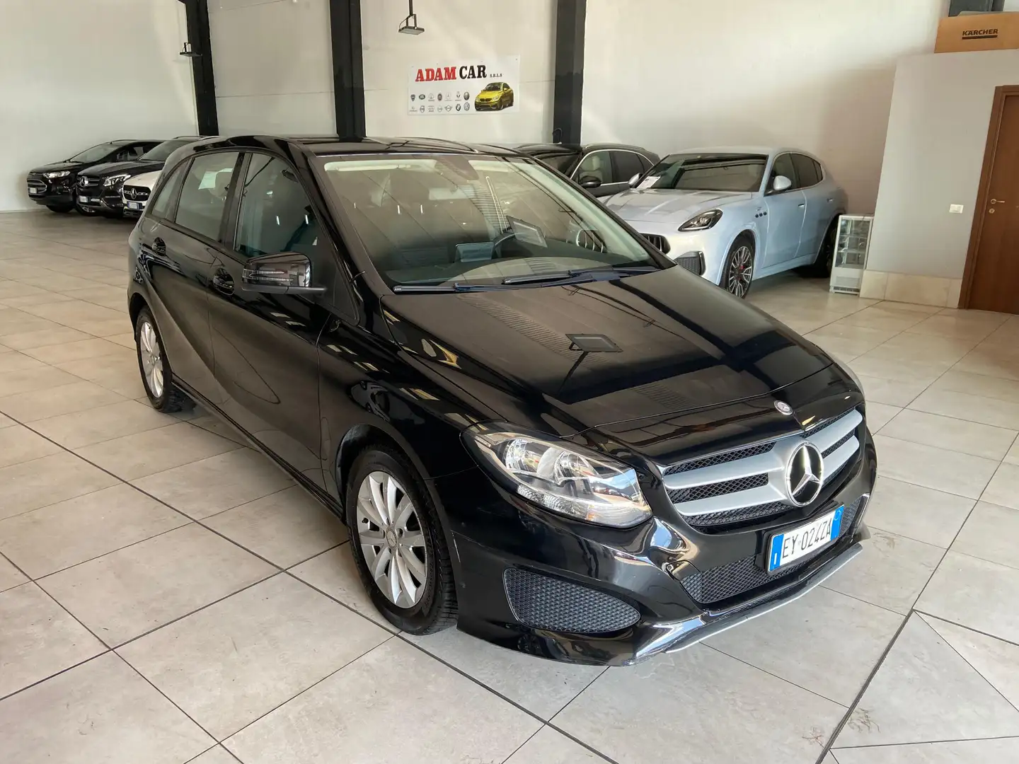 Mercedes-Benz B 180 Classe B - T246 d (cdi) Sport auto Nero - 2