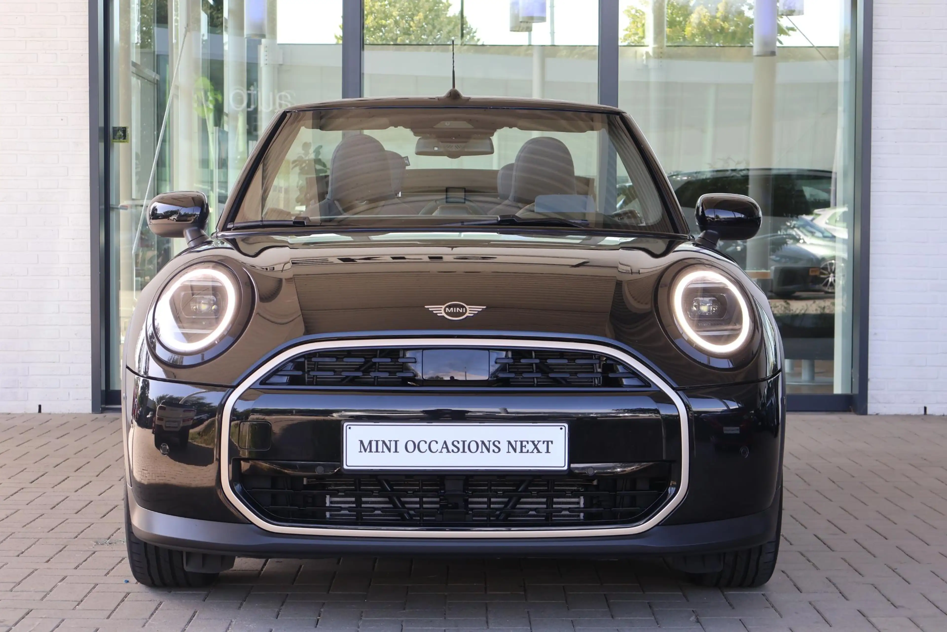 MINI Cooper C Cabrio 2.0 Favoured L | Head-Up Display | Stoel- en Stuur — photo 3