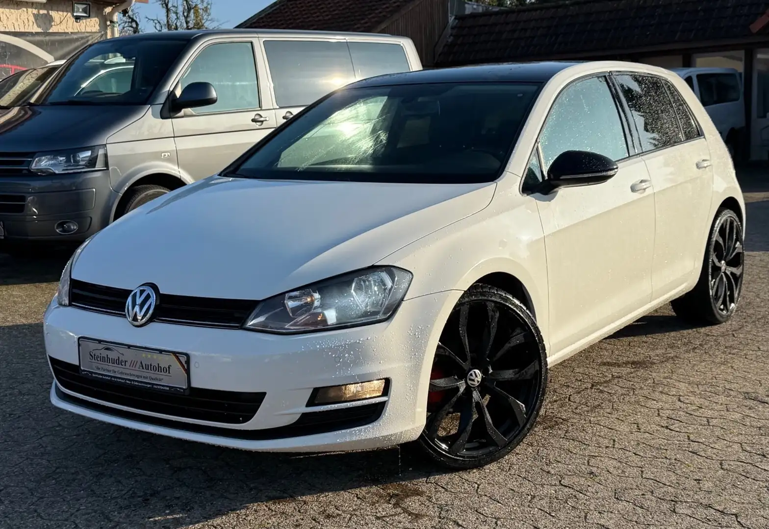 Volkswagen Golf Sport BMT Weiß - 1