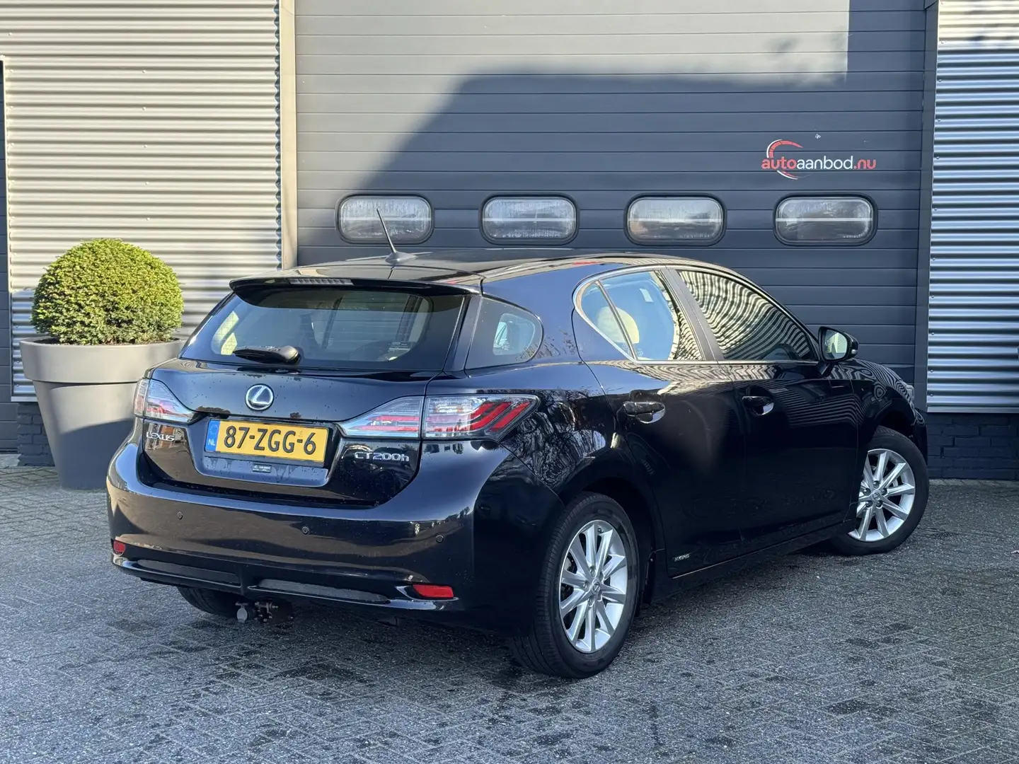 Lexus CT 200h Business Line | Cruise Control | Climate Control | Noir - 2