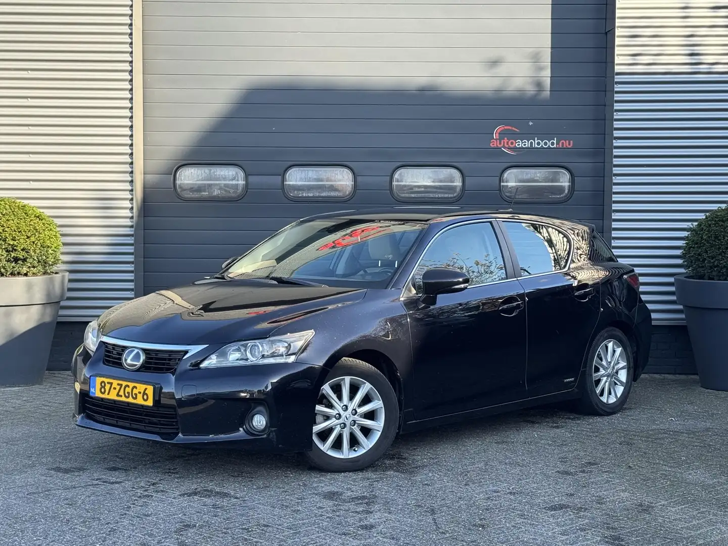 Lexus CT 200h Business Line | Cruise Control | Climate Control | Noir - 1
