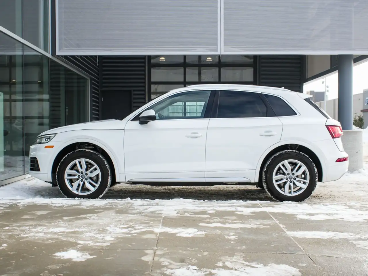 Audi Q5 снимка Audi Q5