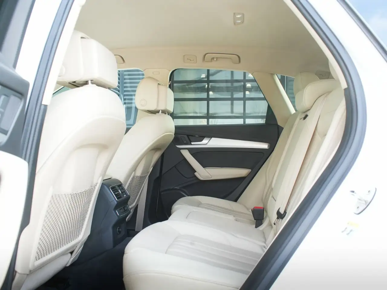 Audi Q5 снимка Audi Q5