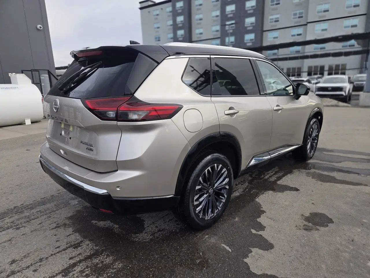 Nissan Rogue снимка Nissan Rogue