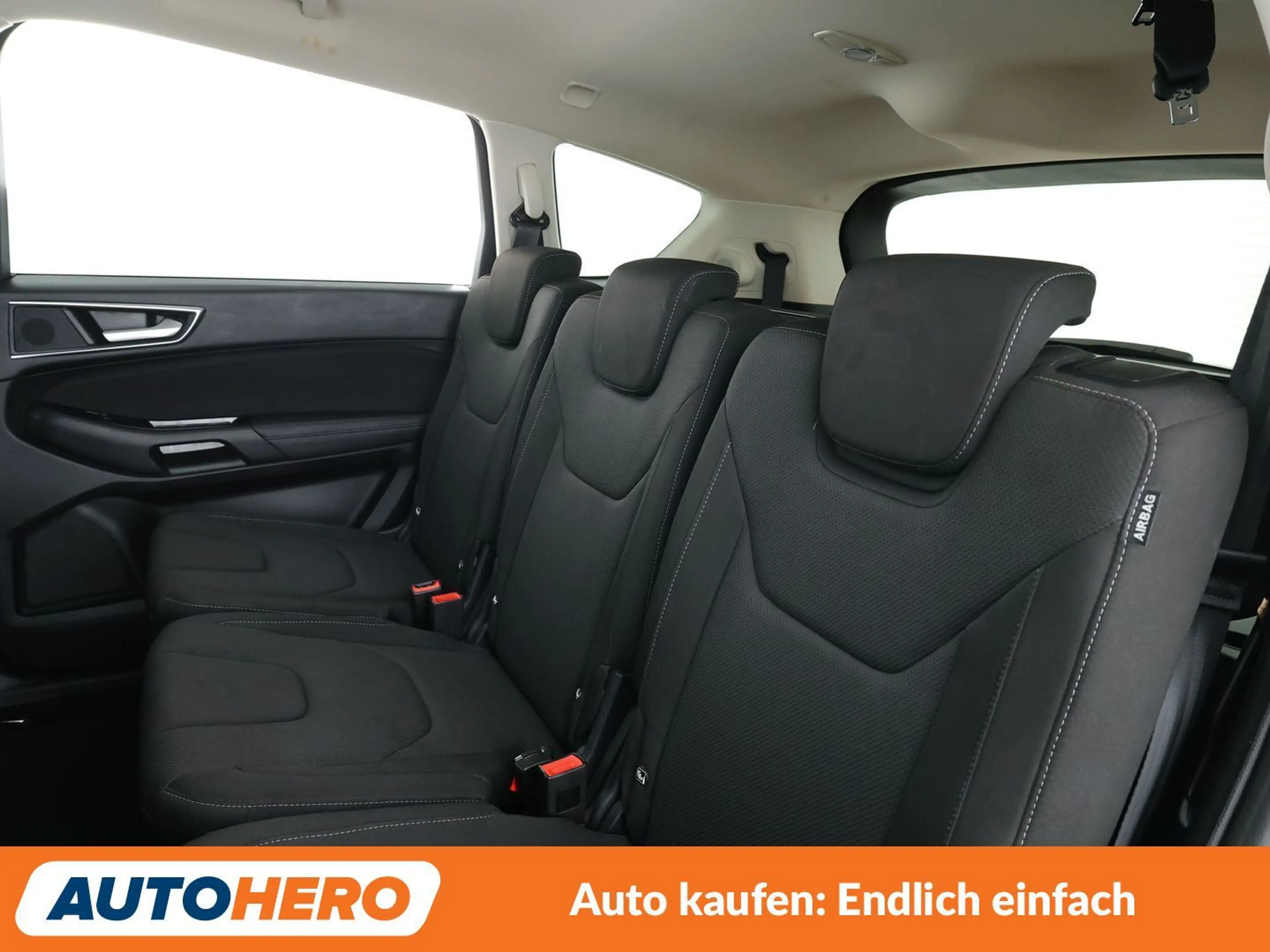 Ford S-Max 2.0 TDCi EcoBlue Titanium *NAVI*LED*ACC*CAM*PDC* — photo 14