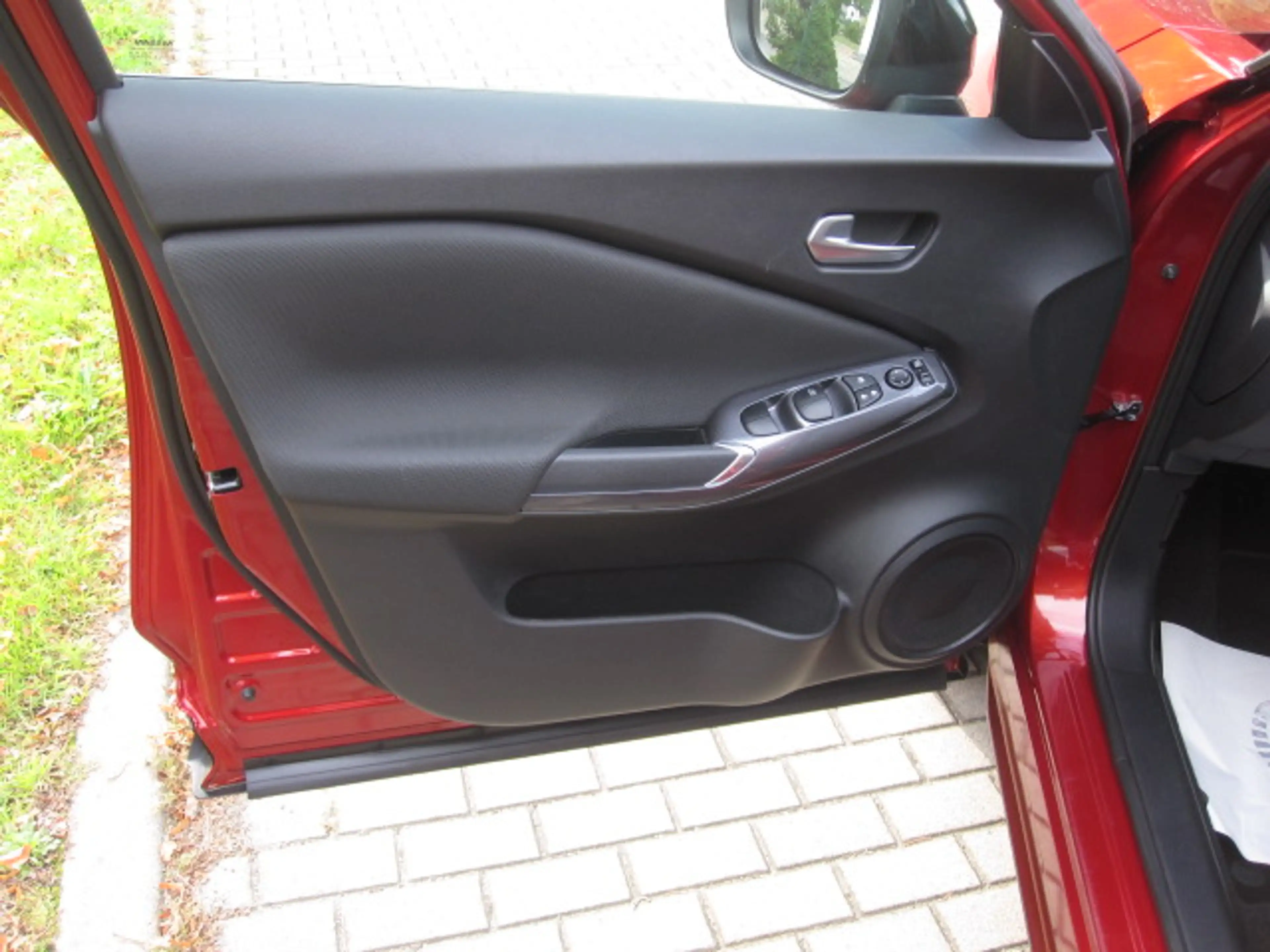 Nissan Juke Juke 1.0 DIG-T Acenta — photo 10