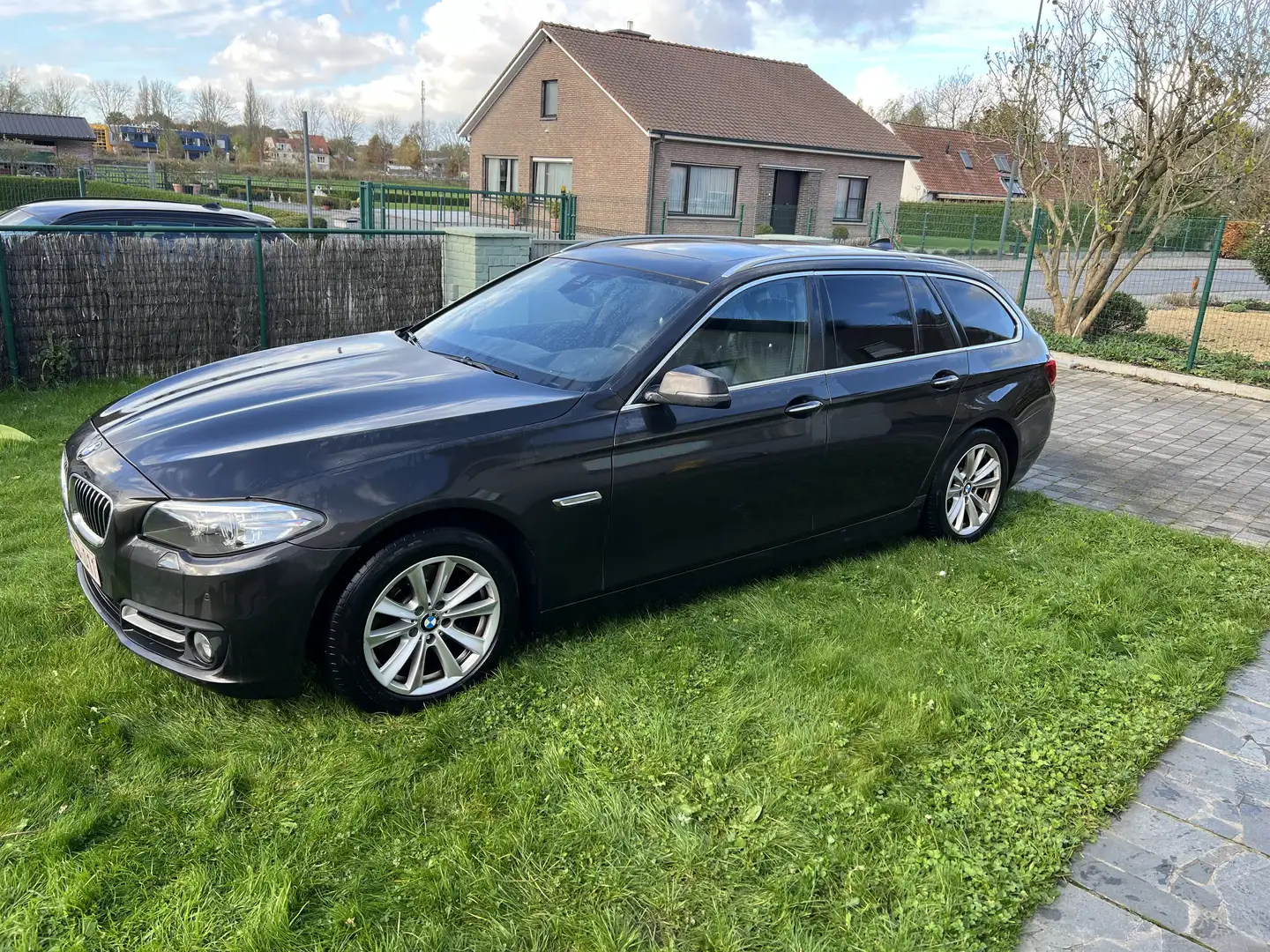BMW 518 518d Touring Aut. Luxury Line - 1