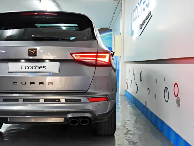 Cupra Ateca view 11