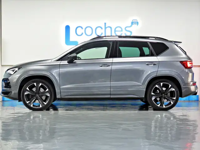 Cupra Ateca view 2