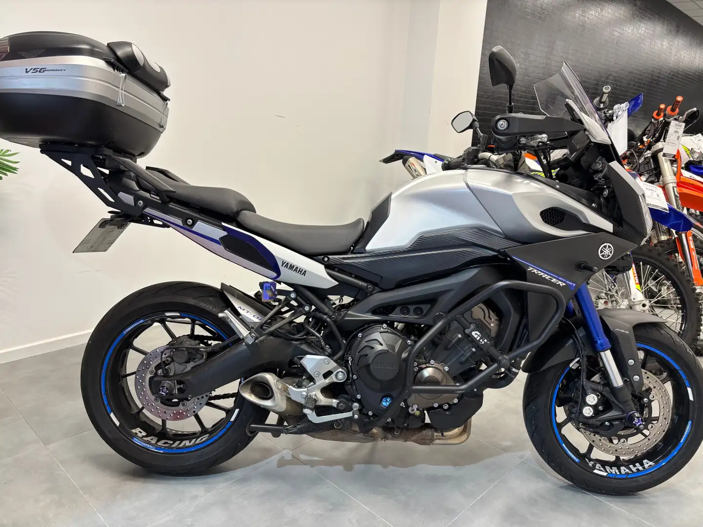 Yamaha Tracer 900 Gris - 2