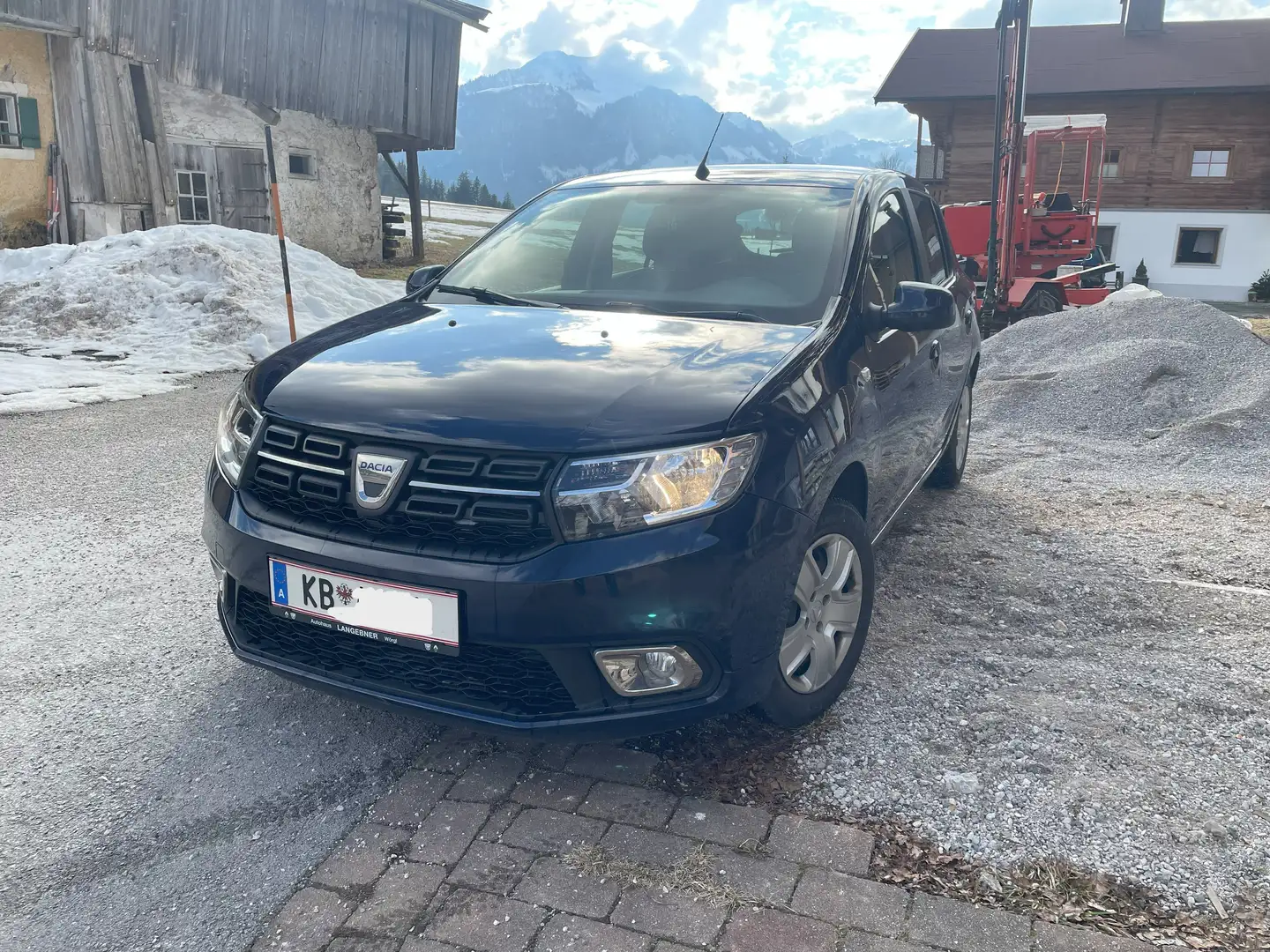 Dacia Sandero Blau - 1