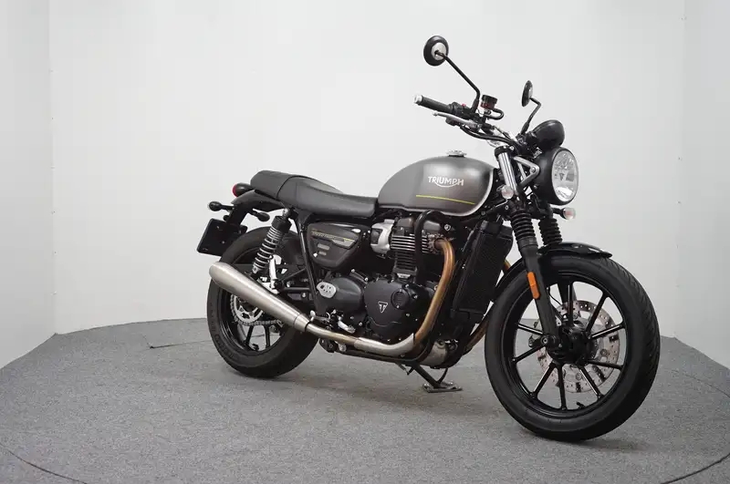 Triumph Speed Twin - foto 5