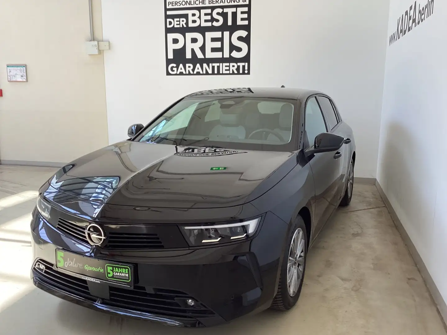 Opel Astra L 1.2 Kamera,Navi,Lenk+Sitzhzg,LED,PDC, Schwarz - 2