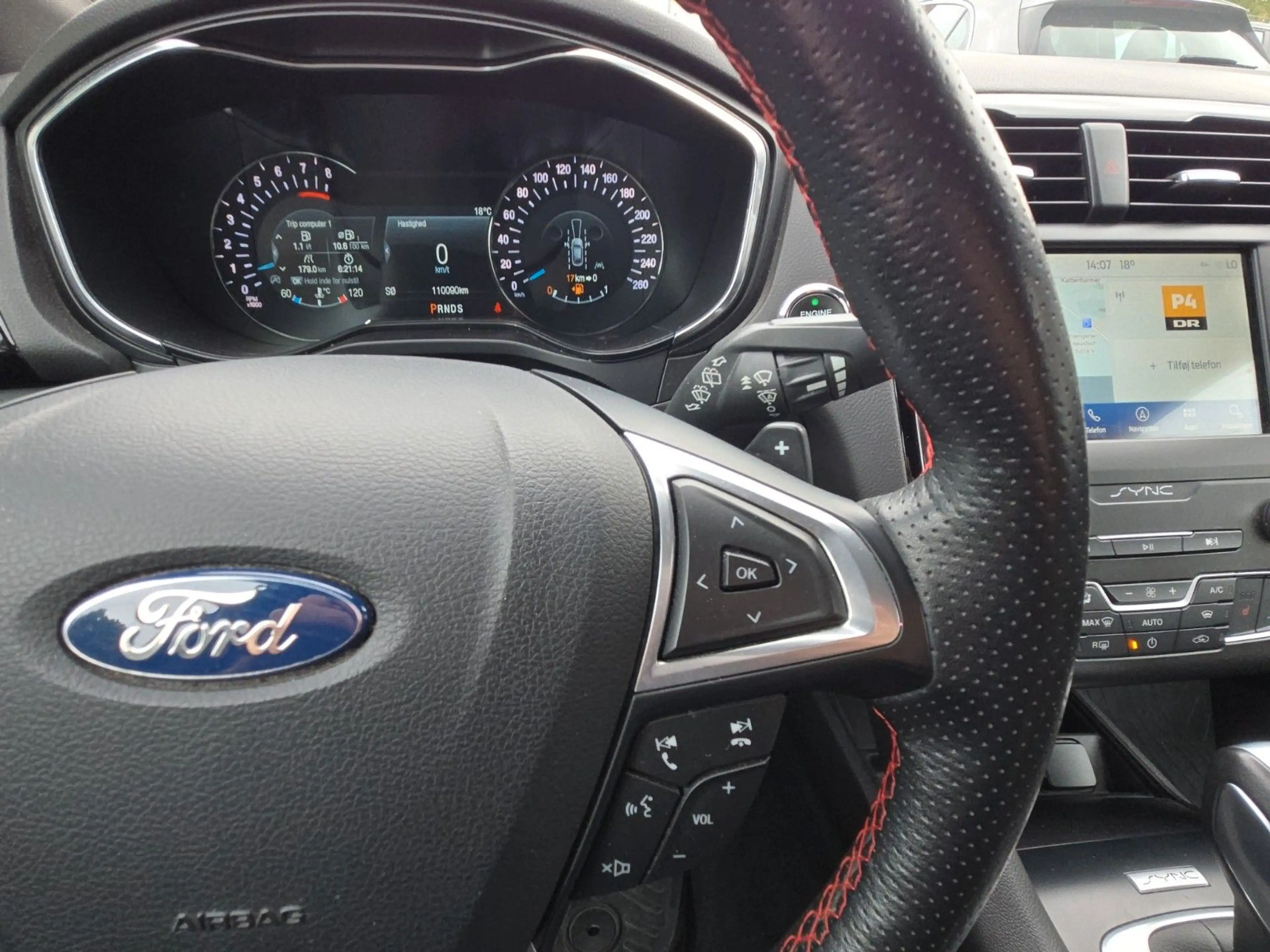 Ford Mondeo Lim. ST-Line T.Leder Navi RFK ACC LED SHZ — photo 15