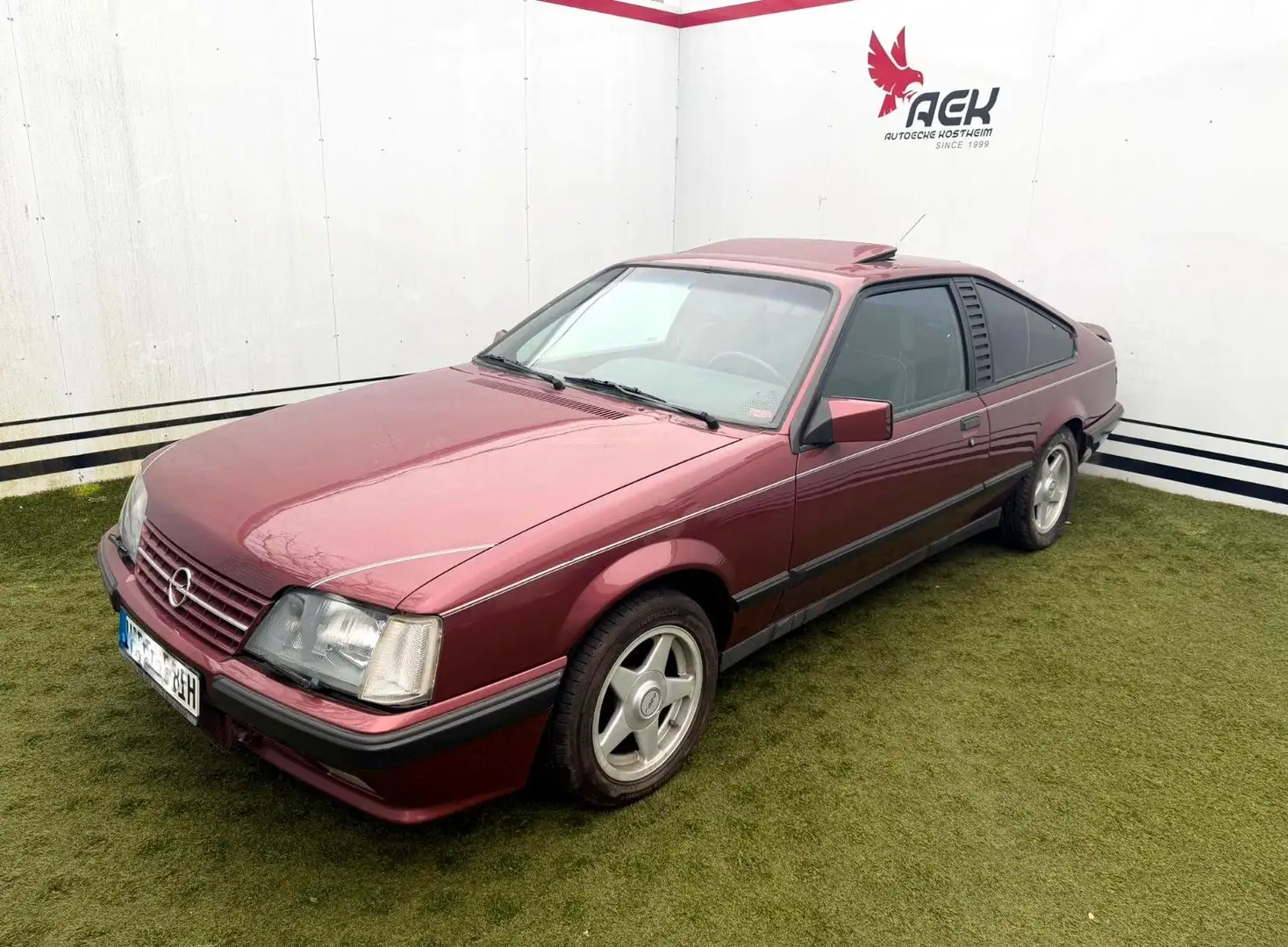 Opel Monza 3.0 GSE Mäusekino, Automatik 179PS Rojo - 1