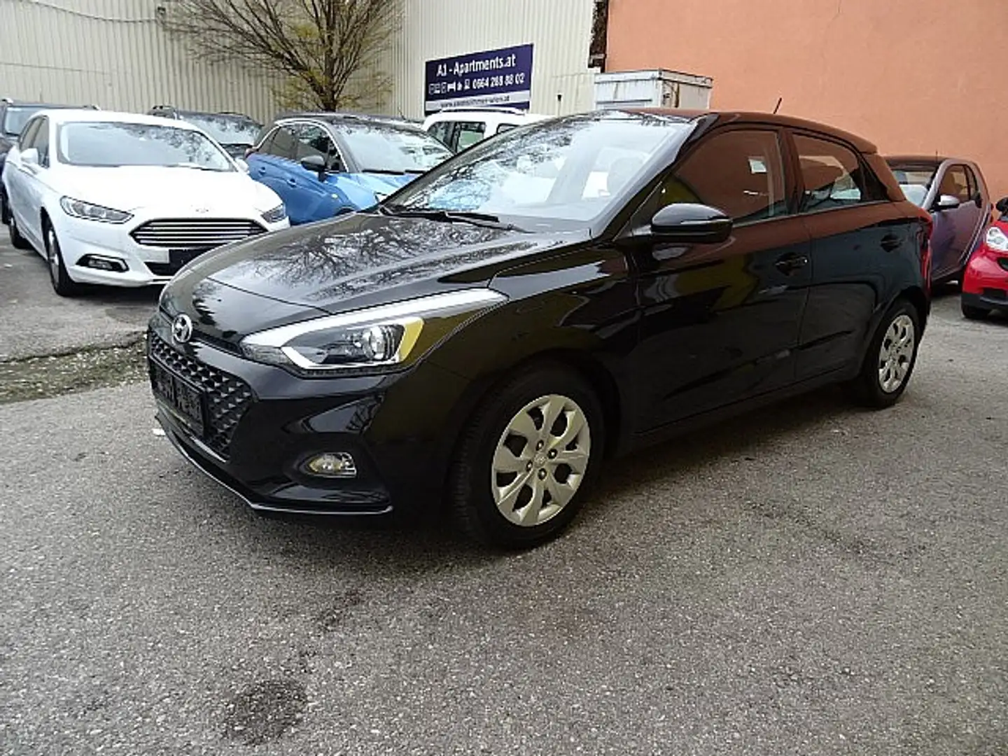 Hyundai i20 1,0 T-GDI Level 3 Schwarz - 2