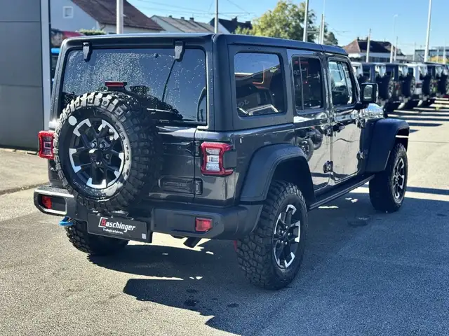 Jeep Wrangler view 7