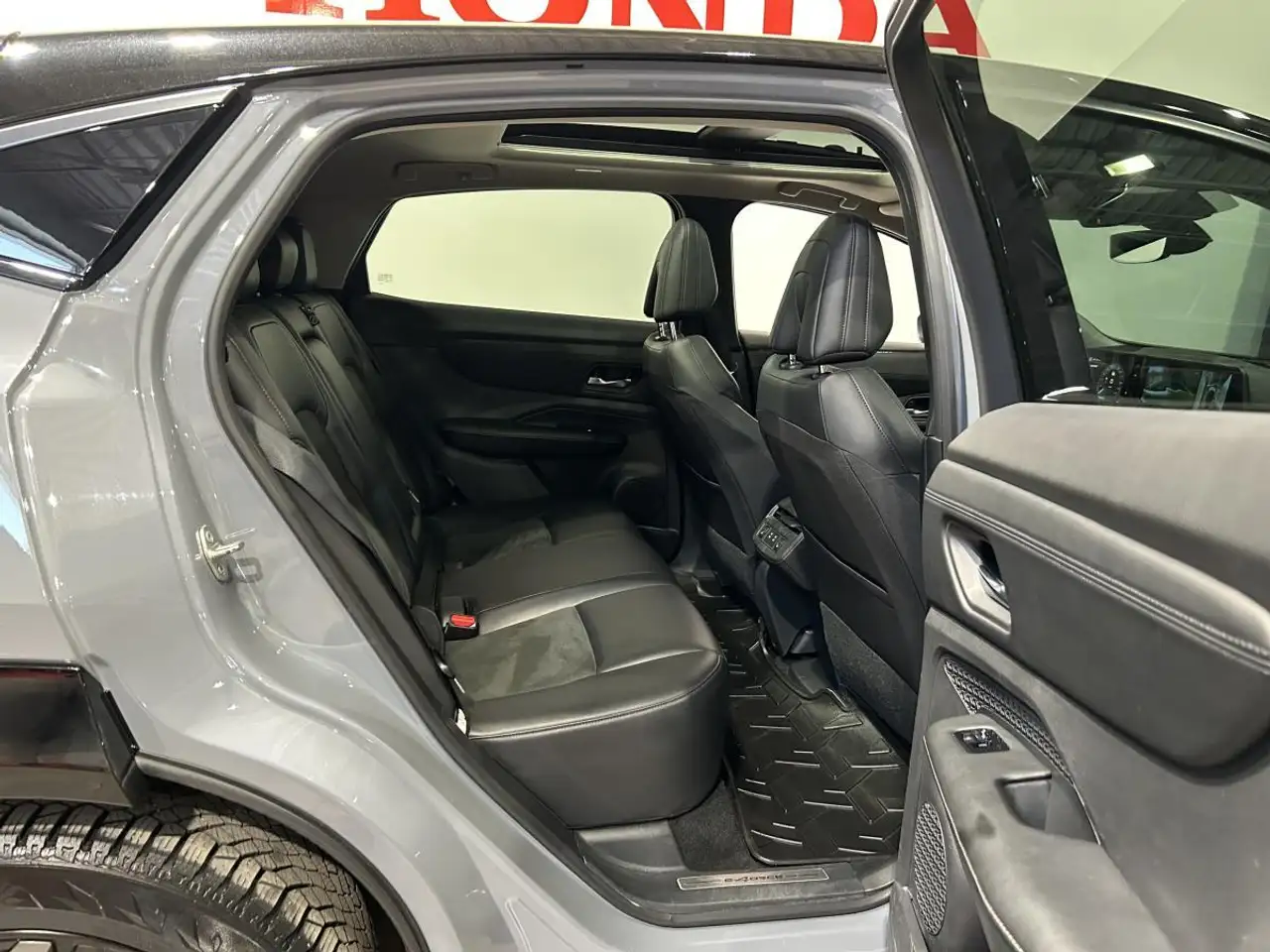 Nissan Ariya снимка Nissan Ariya