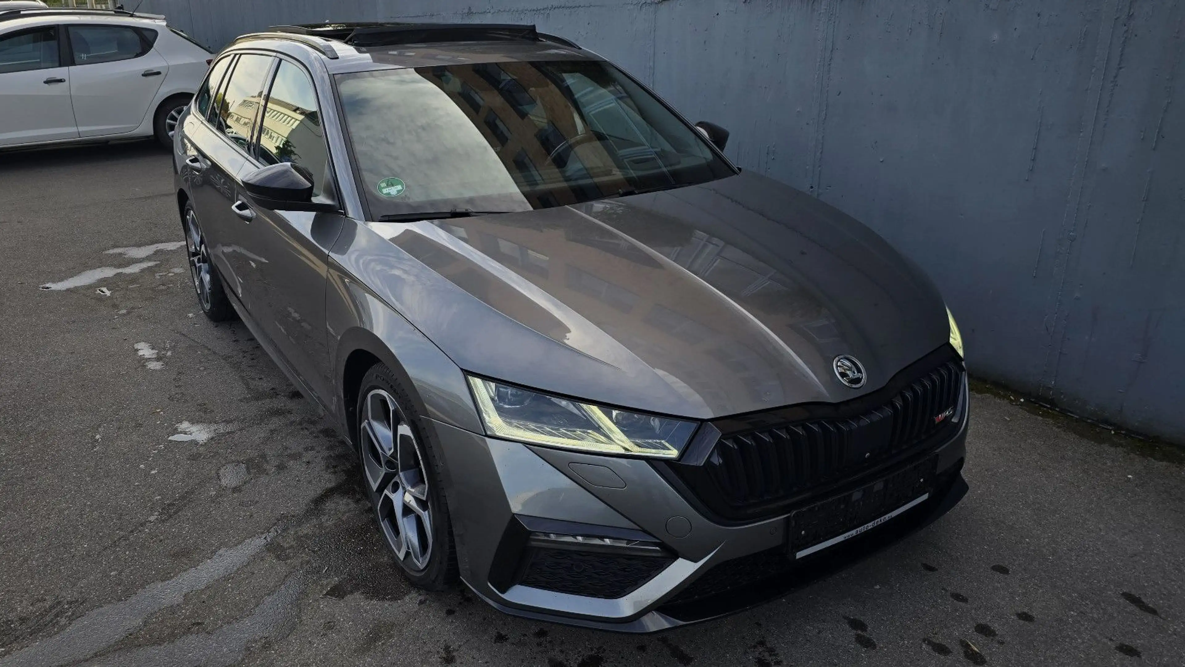 Skoda Octavia RS DSG Edition Pano/ACC/DCC/360/AHK/VOLL — photo 2