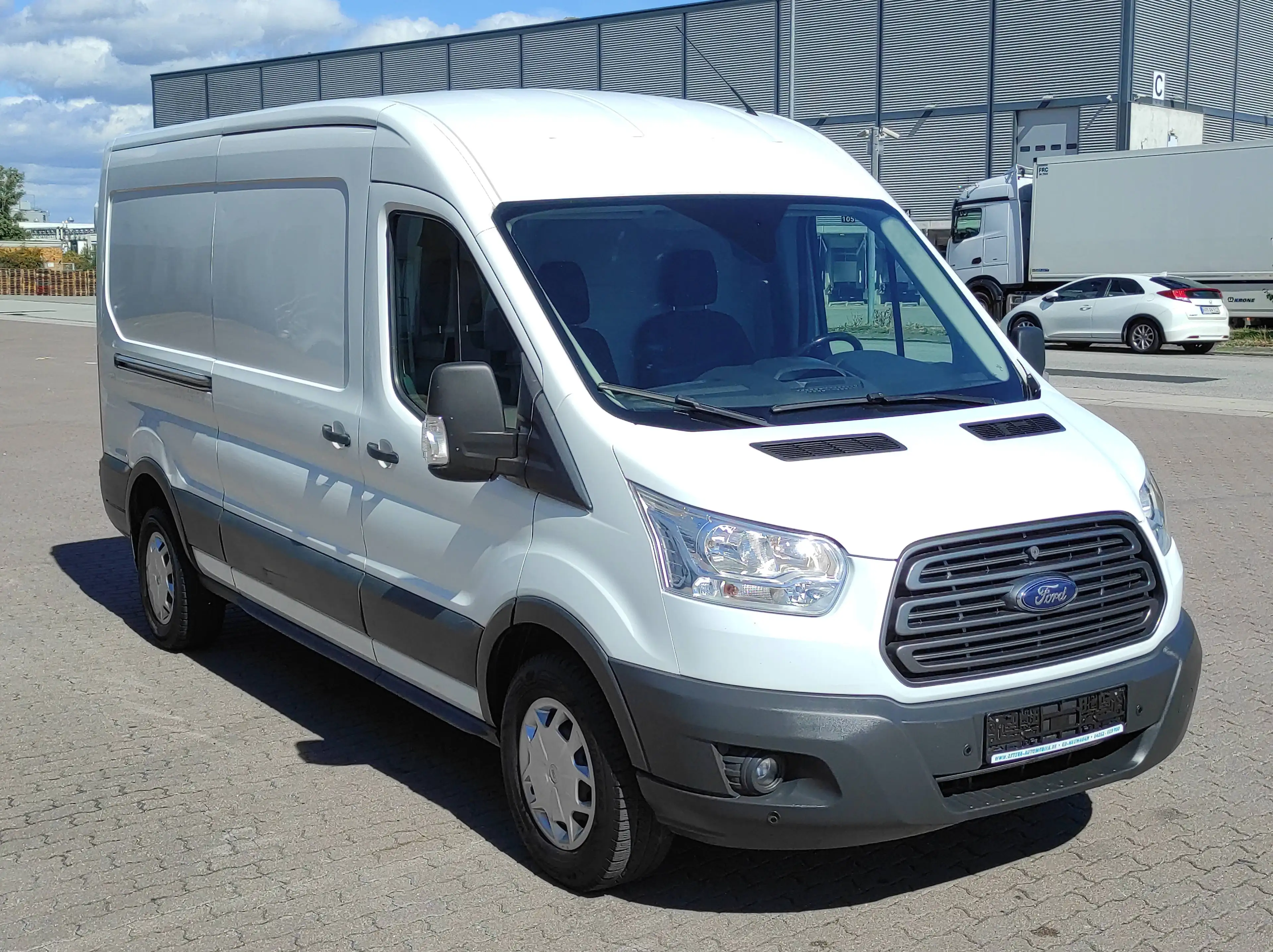 Ford Transit 2.0 KLIMA EURO-6 TEMP BC AHK 330 L3 Trend ALLWETTER PDCv+h ESP 6-GANG RADIO-USB — photo 3